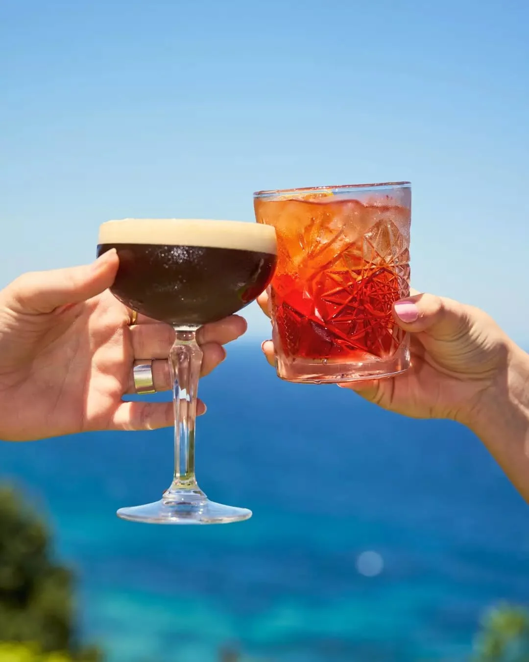 Espresso Martini or a Boulevardier? ☕🥃

Whatever your pick, it&rsquo;s better with a view. Join us for a long lunch or an early afternoon wind-down on the clifftop.

Open 11am-4pm Mon-Thurs, 11am-9pm Fri-Sun.