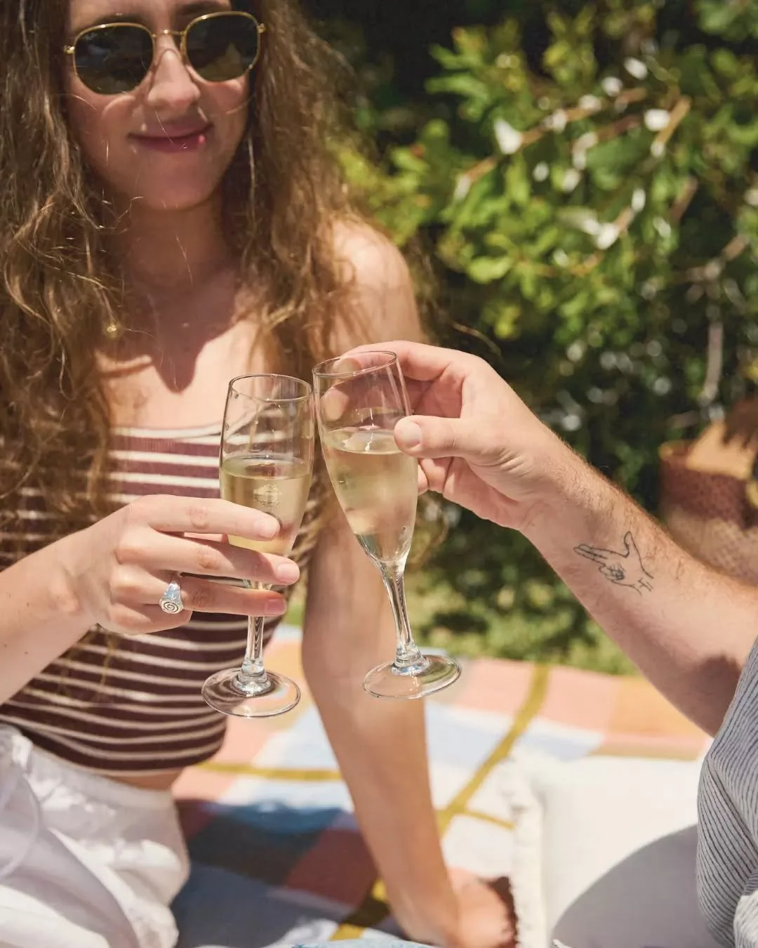 Cheers to the weekend 🥂

Open 'til 9pm tonight, with Happy Hour 4pm-6pm!