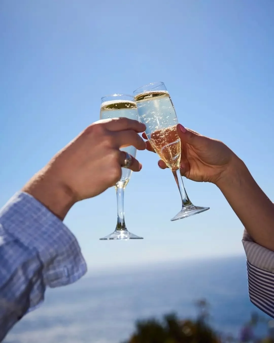 Cheers to beautiful weather 🥂

Come down for Happy Hour 4pm-6pm today and soak it all in.