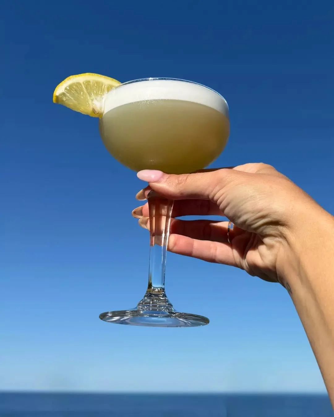 Have you tried the new girl on the block?

LEMON MERINGUE | Vodka, Limoncello, lemon, aquafaba

Think melted Frosty Fruit vibes with a silky citrus twist 🍋✨