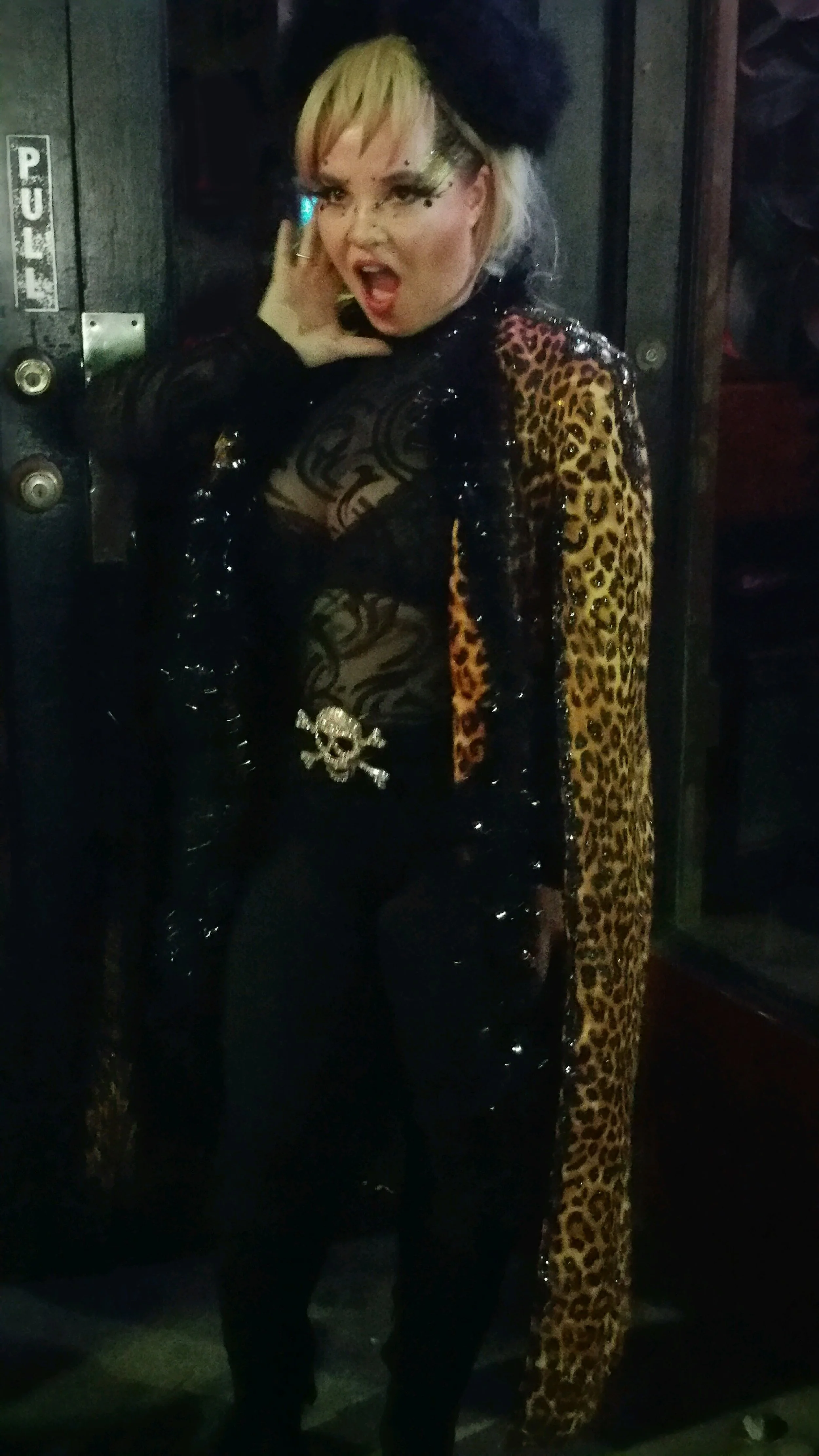 The Stolen Moans - Queen V