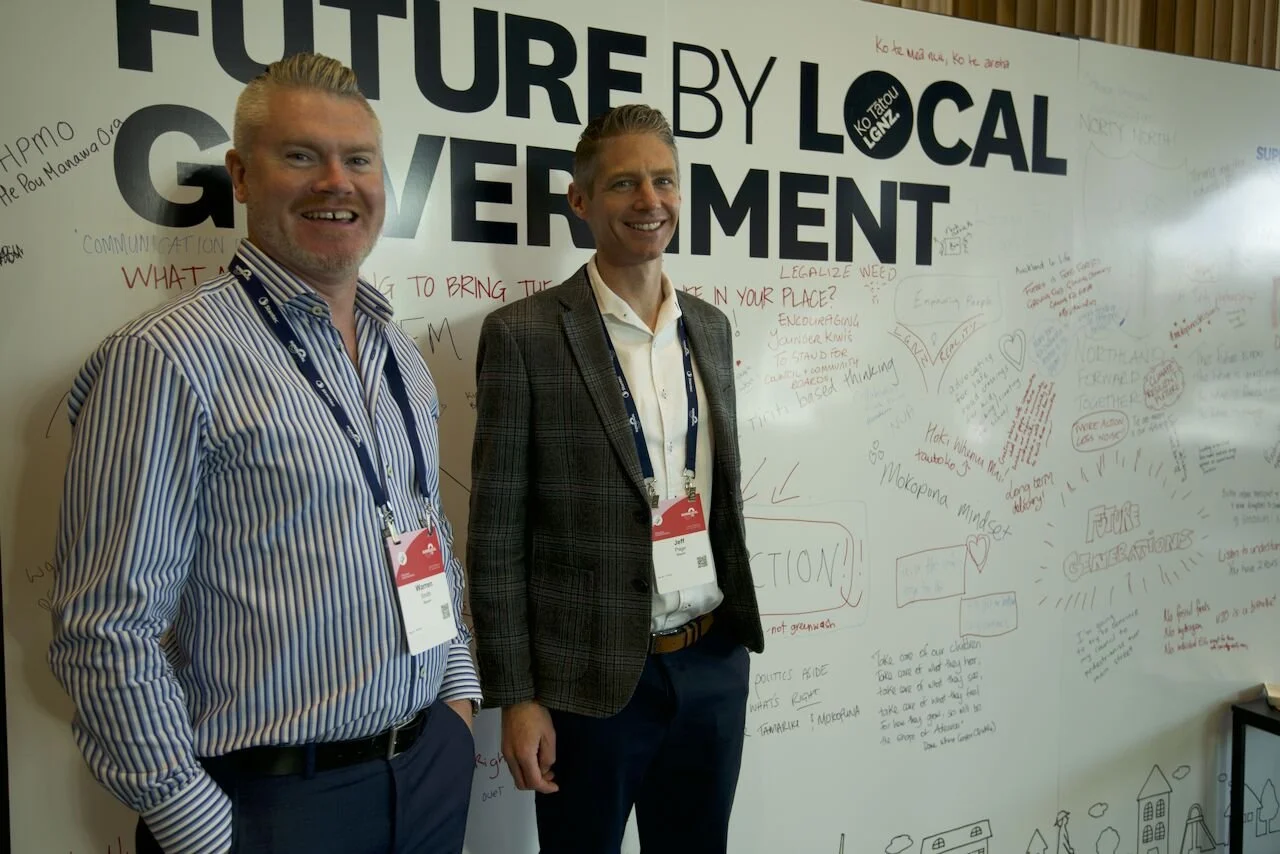 Warren and Jeff at 'FUTURE BY LOCAL GOVERNMENT' at a conference.