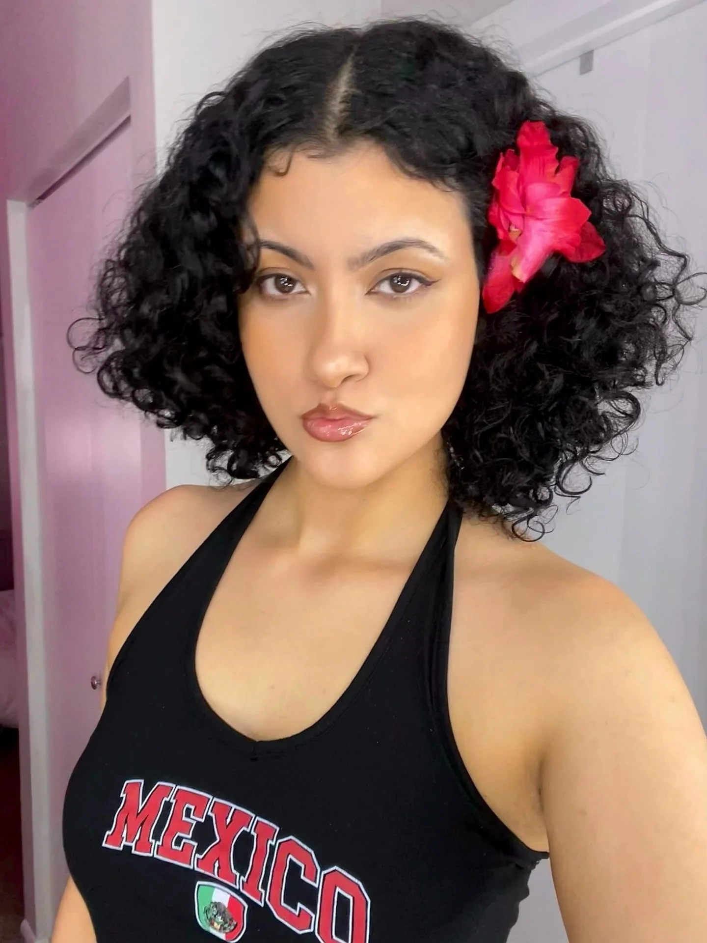 Ra&iacute;ces y rizos 🌹🇲🇽🌱🌺🤍
