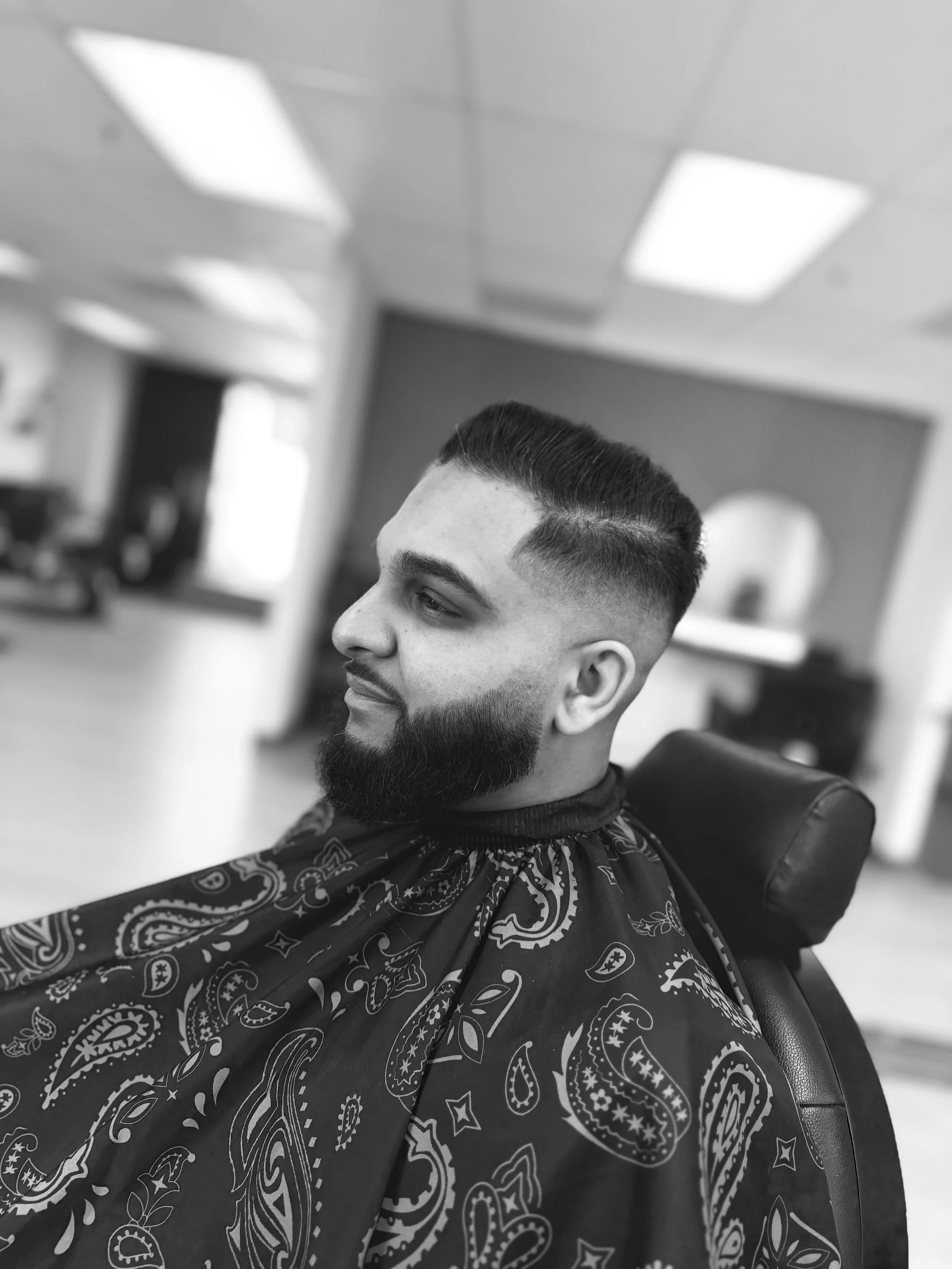 BEARD SHAPE-UP