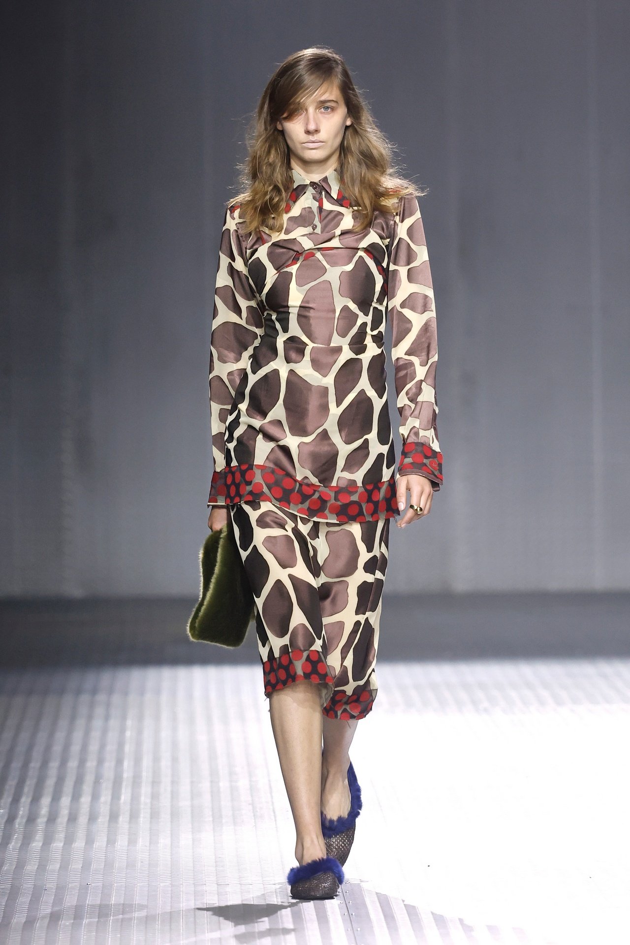 LOOK8.jpg