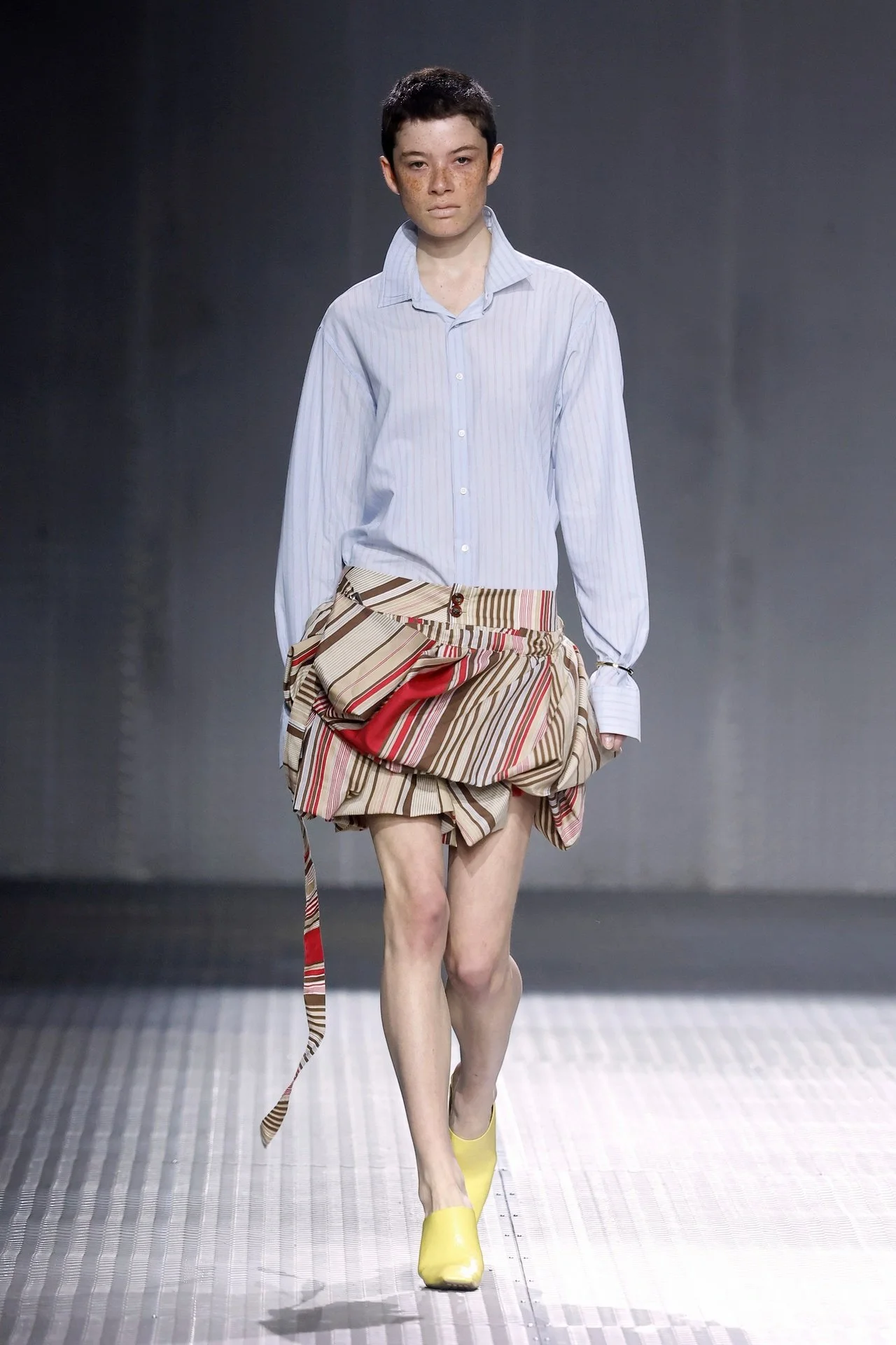 LOOK5.jpg