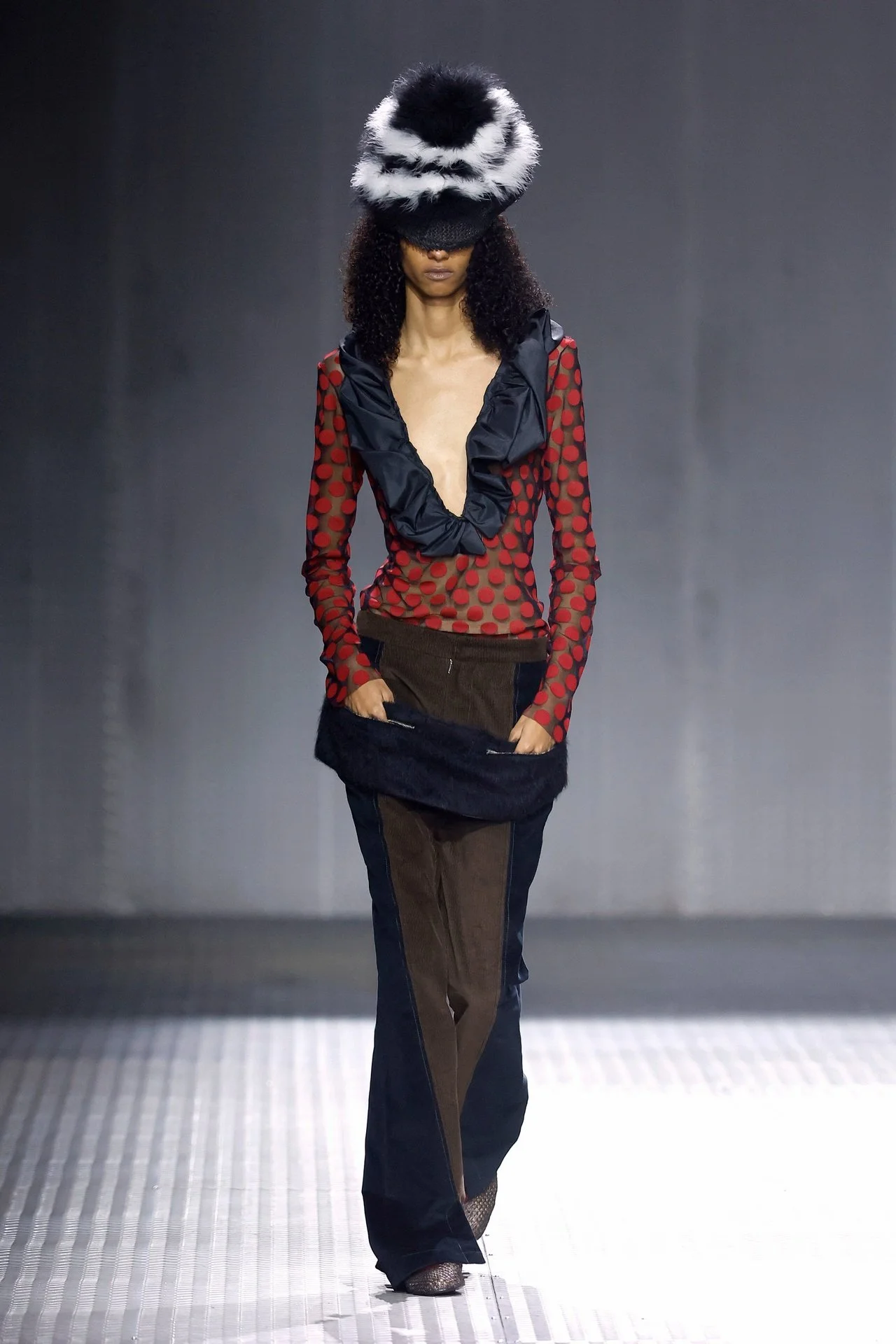 LOOK13.jpg