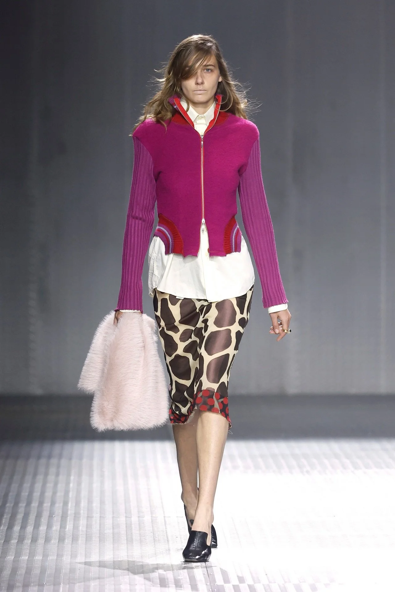LOOK20.jpg