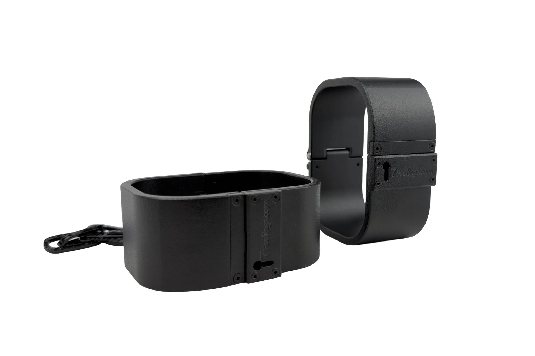 7FEELINGS THE BOND Handschellen Large – geschlossen, schwarzes mattes Design