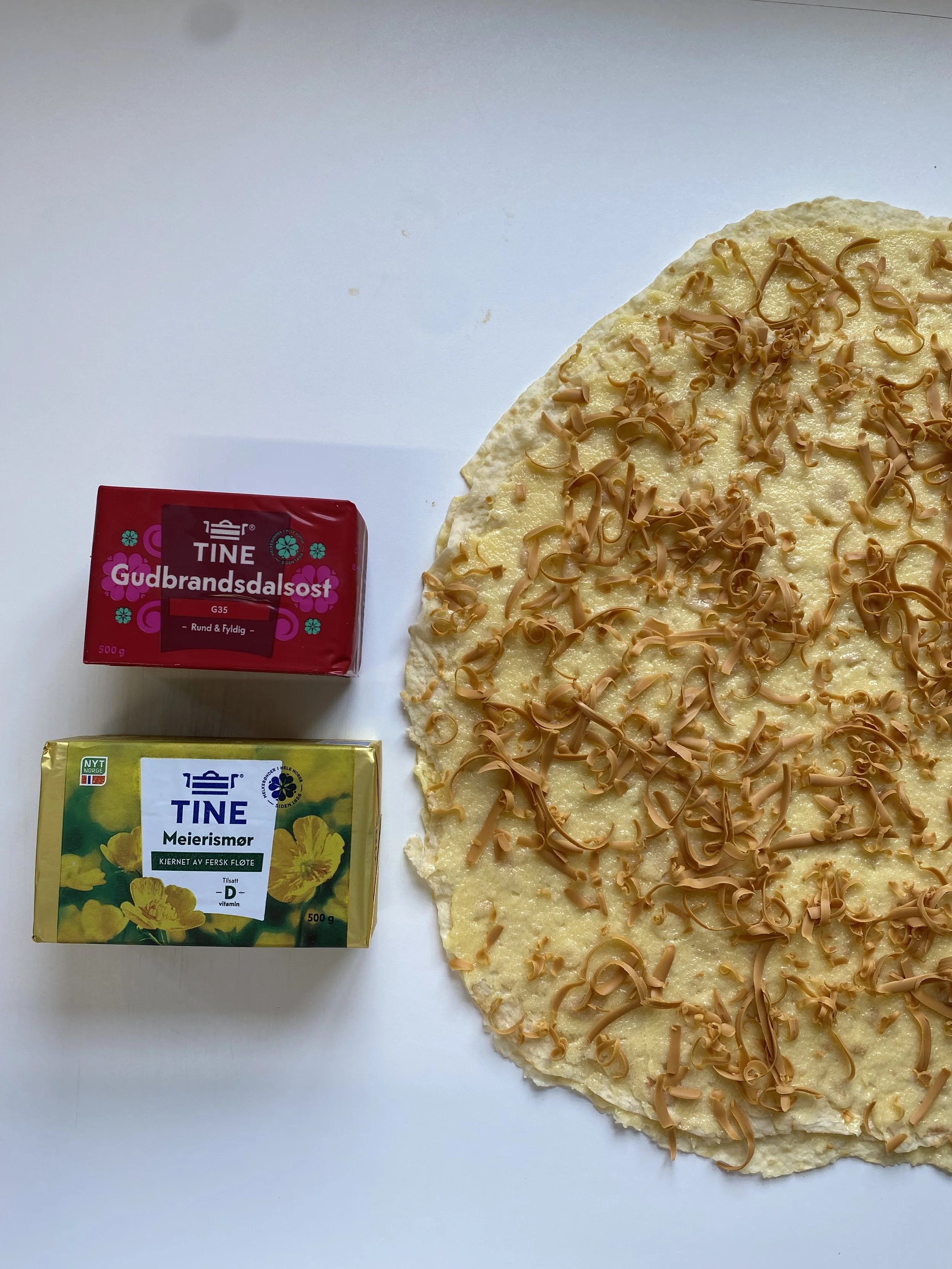 Lefsekling brunost.jpeg