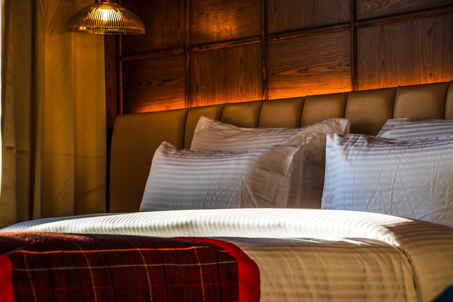 Jack Suite King Size Bed