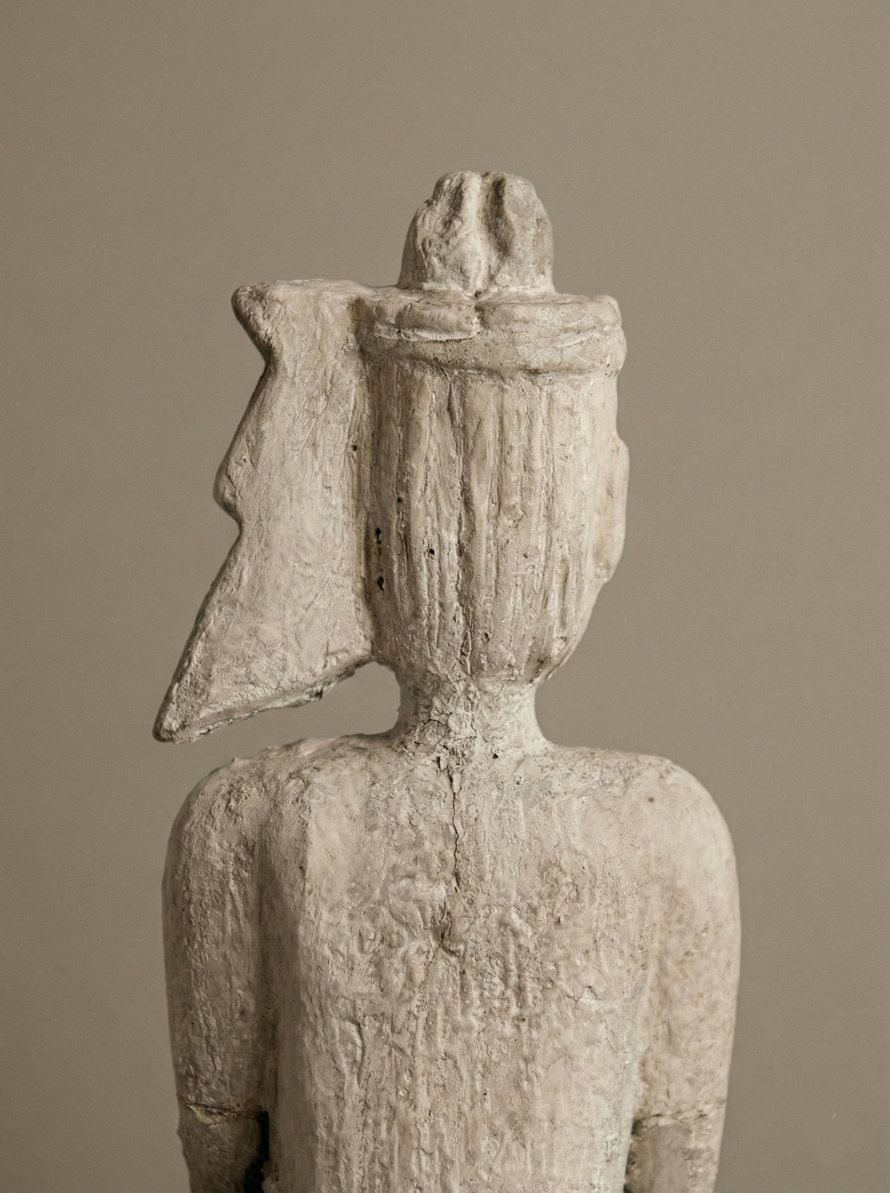 White Wooden Statue 3.png