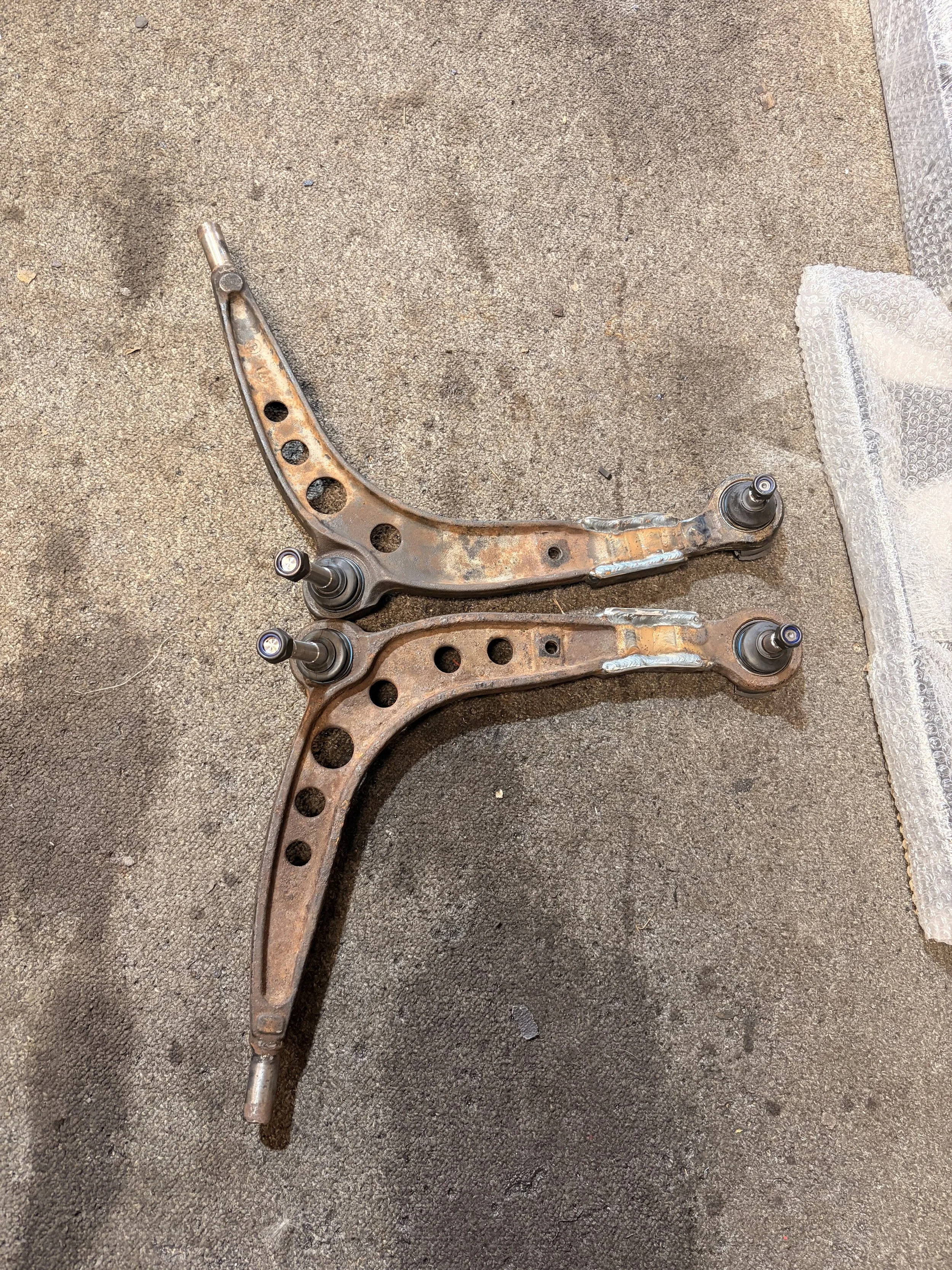 E36 Extended lower arms
