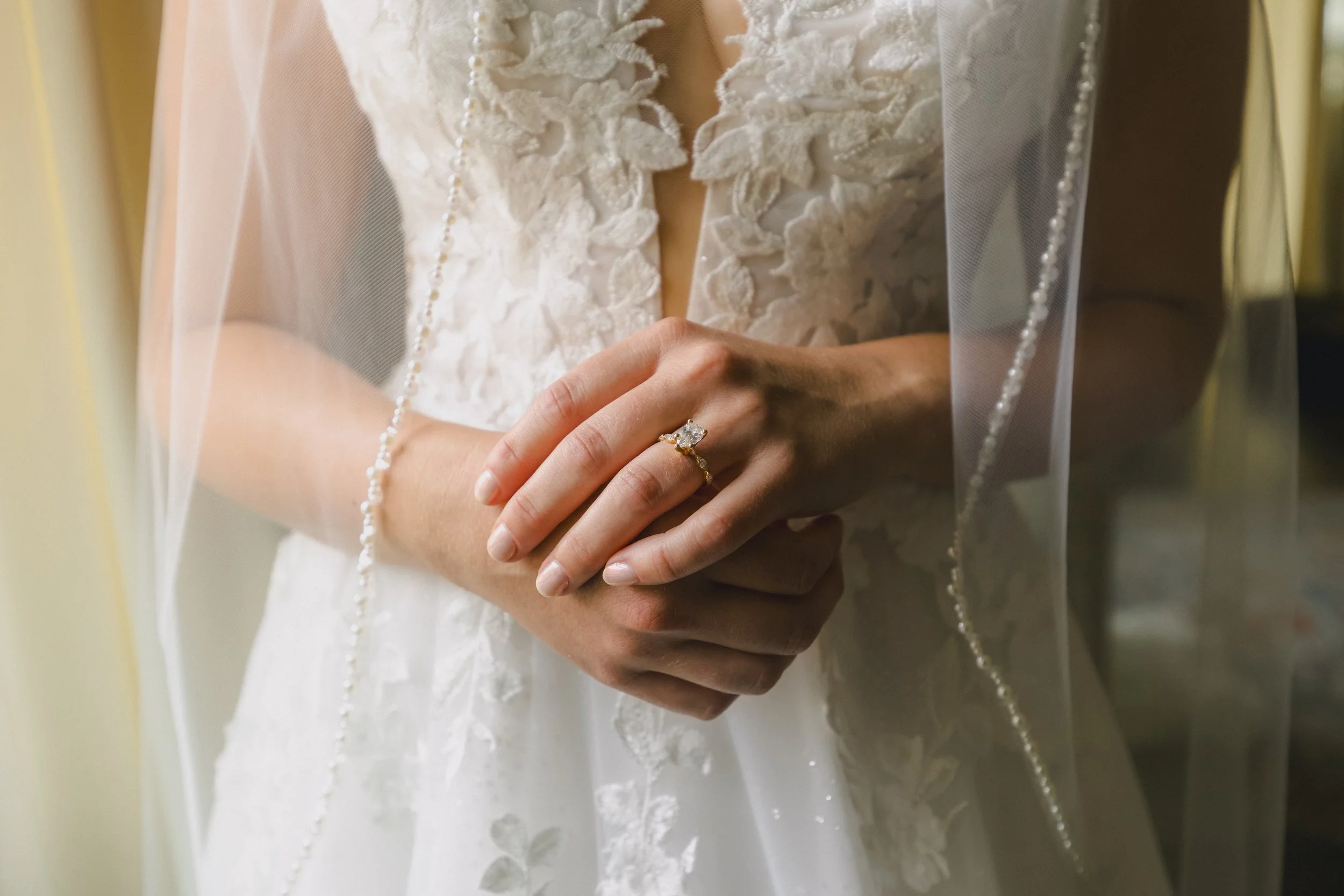 Jonathan and Brie Wedding Preview-078.jpg