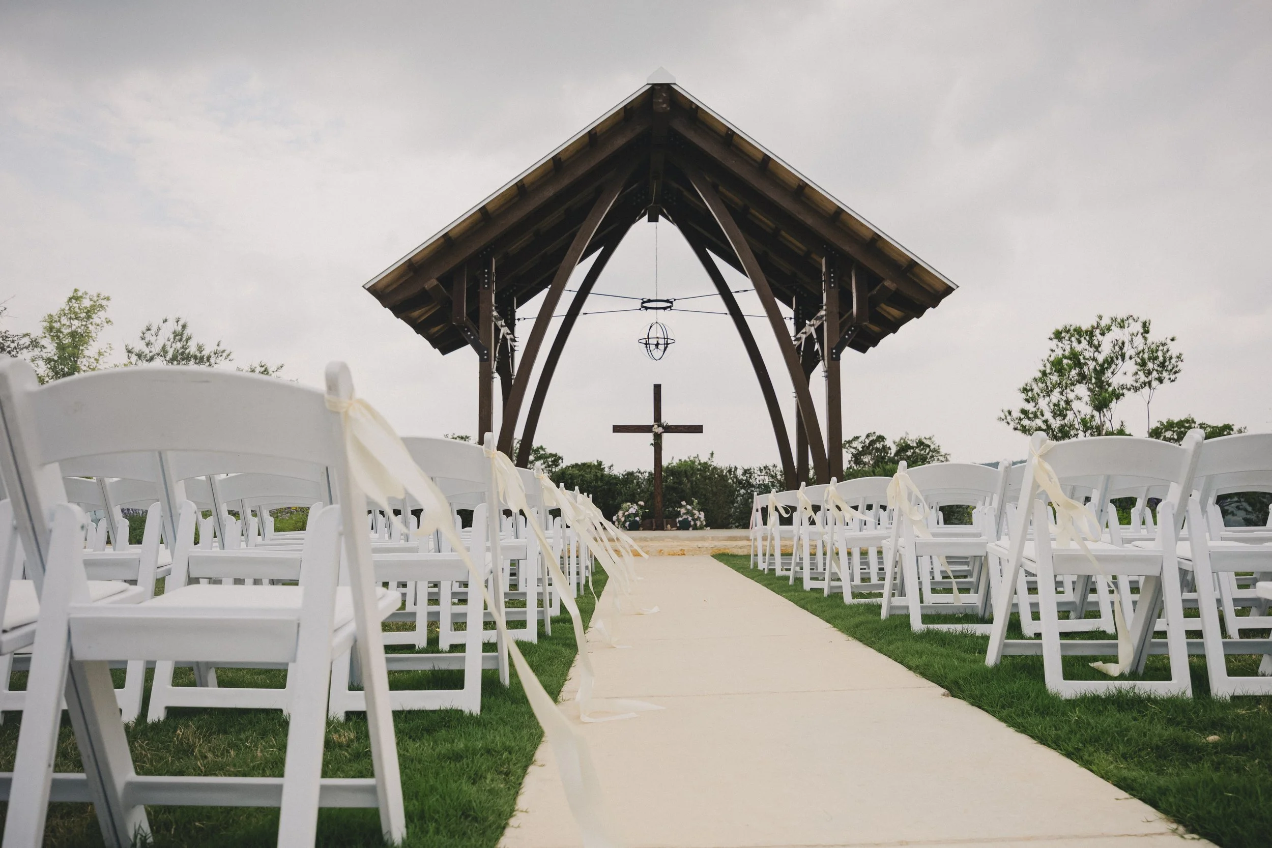 Jonathan and Brie Wedding Preview-008.jpg