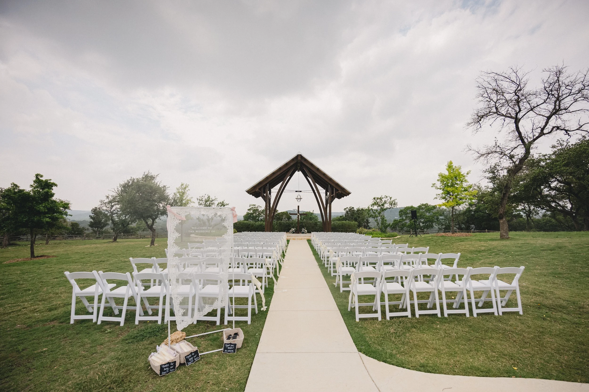 Jonathan and Brie Wedding Preview-007.jpg
