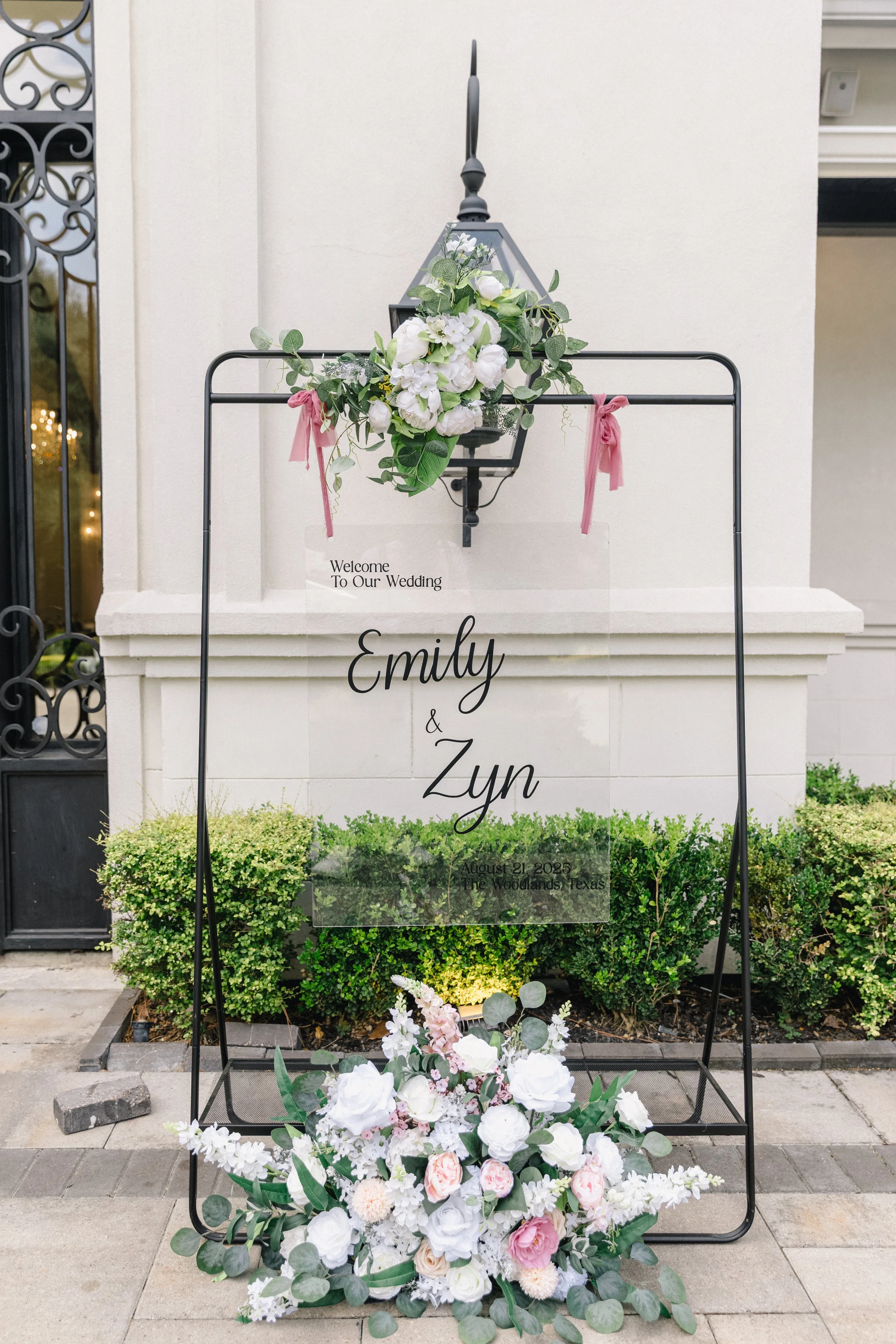 08-21-2025 Emily and Zyn Wedding Day Sneak Peek-27.jpg