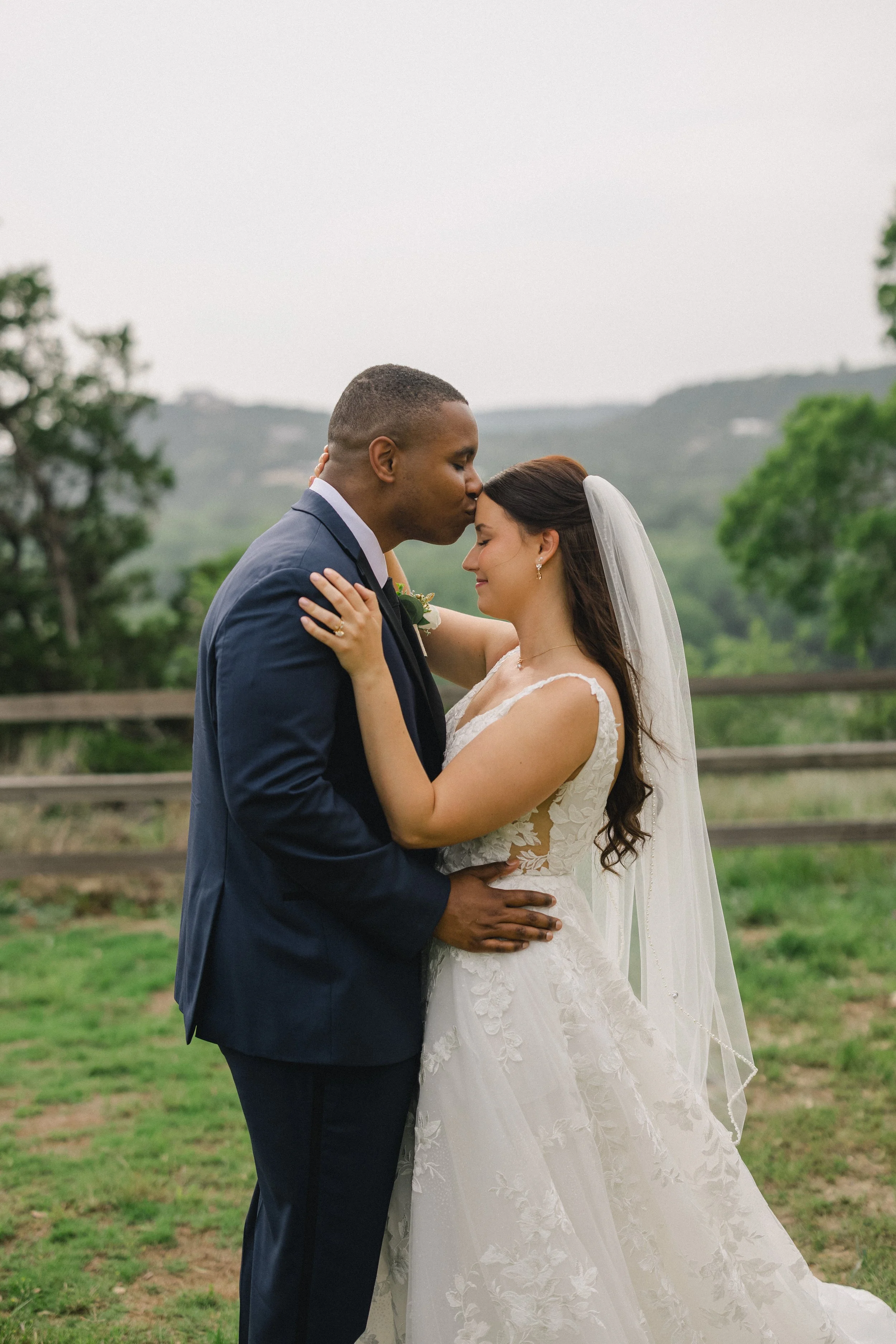 Jonathan and Brie Wedding Preview-288.jpg