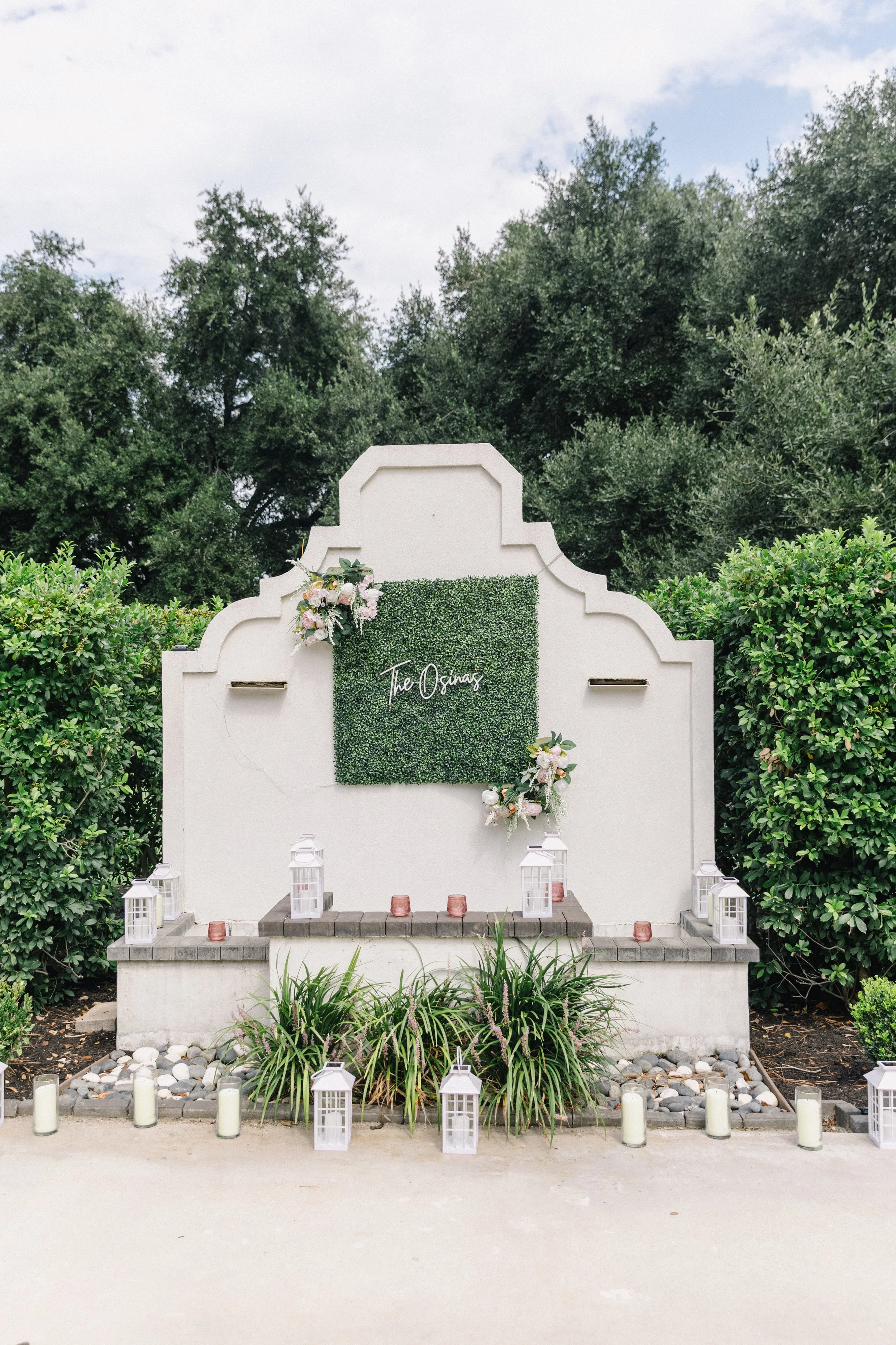 08-21-2025 Emily and Zyn Wedding Day Sneak Peek-28.jpg