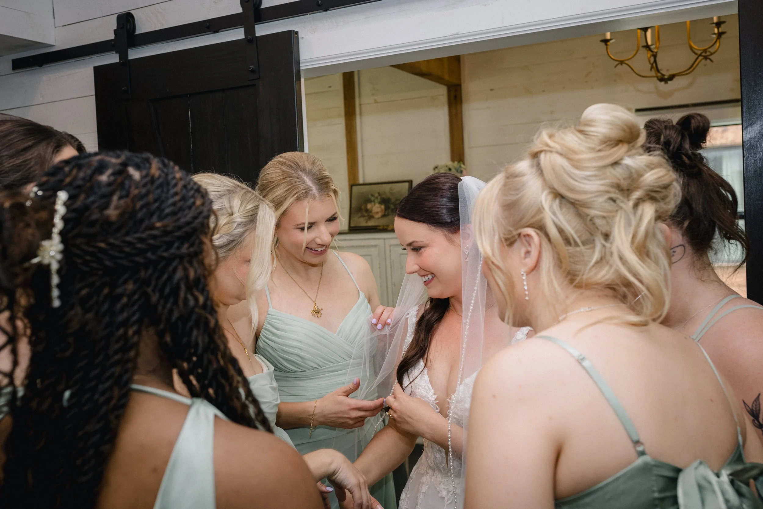 Jonathan and Brie Wedding Preview-057.jpg