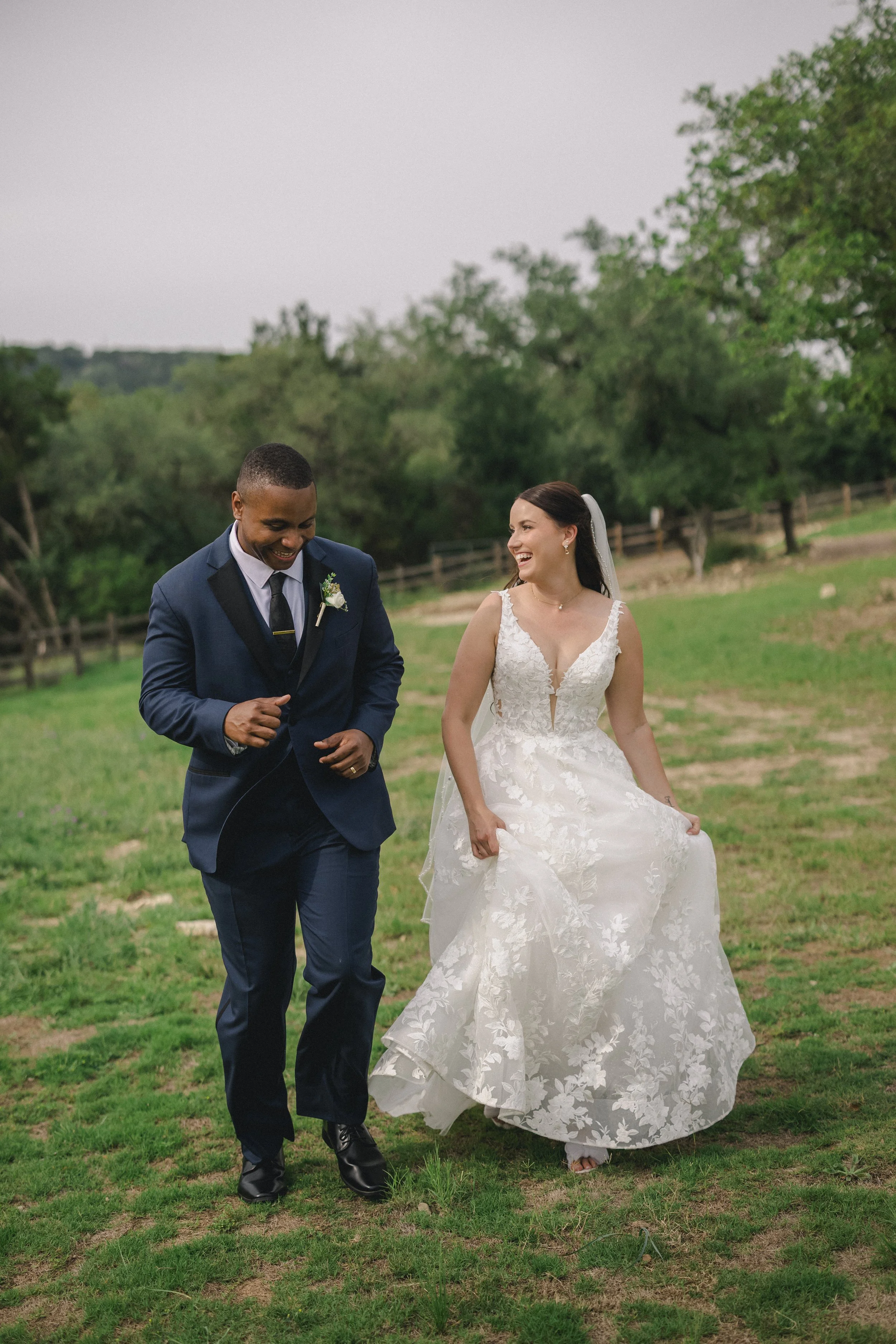 Jonathan and Brie Wedding Preview-302.jpg