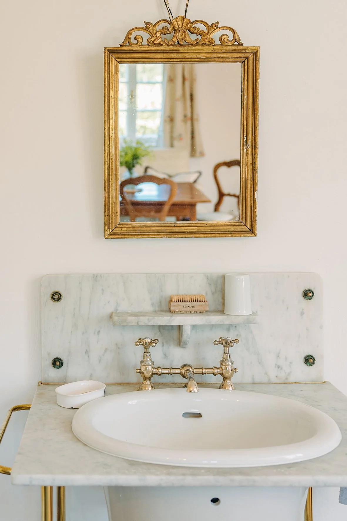 Waschgelegenheit Dreier- Doppelzimmer