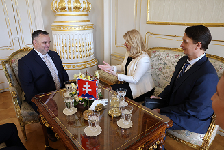 Working in collaboration with the Slovak Presidential Office