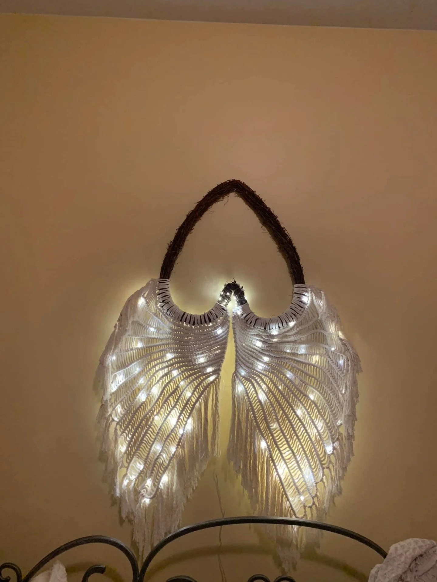 A Mothers Love

2023

A sculptural fiber piece, created with cotton cord and a heart shaped grape vine anchor, during a season of grief as a symbol of the enduring love between mother and daughter. 

SC2023.01