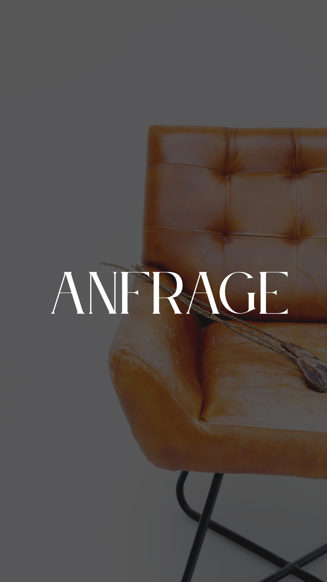 Der erste Schritt ist eine unverbindliche Anfrage per Mail oder über das Kontaktformular.
Teile gern kurz mit, worum es geht, in welchem Kontext die Bilder eingesetzt werden sollen und welcher Zeitraum relevant ist.
So kann ich dein Projekt direkt ri