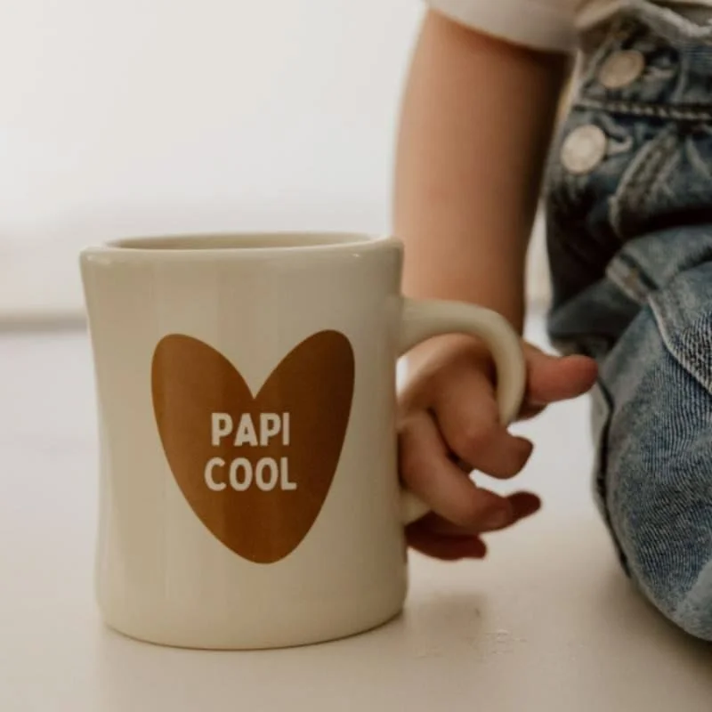 À QUEL ÂGE LE 1ER CAFÉ ?