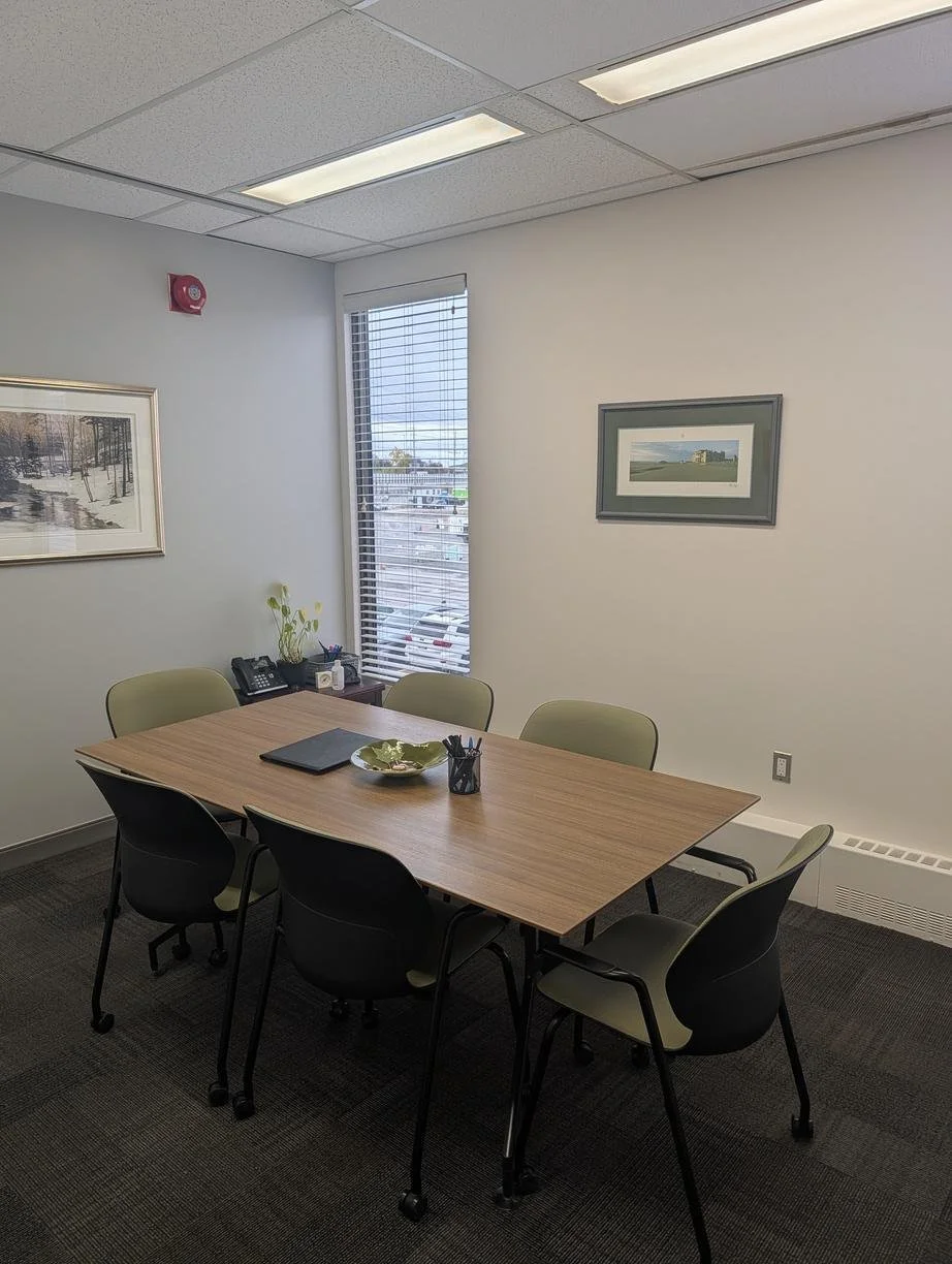 1335 Carling Avenue — 1335-210 — listing interior photograph 2