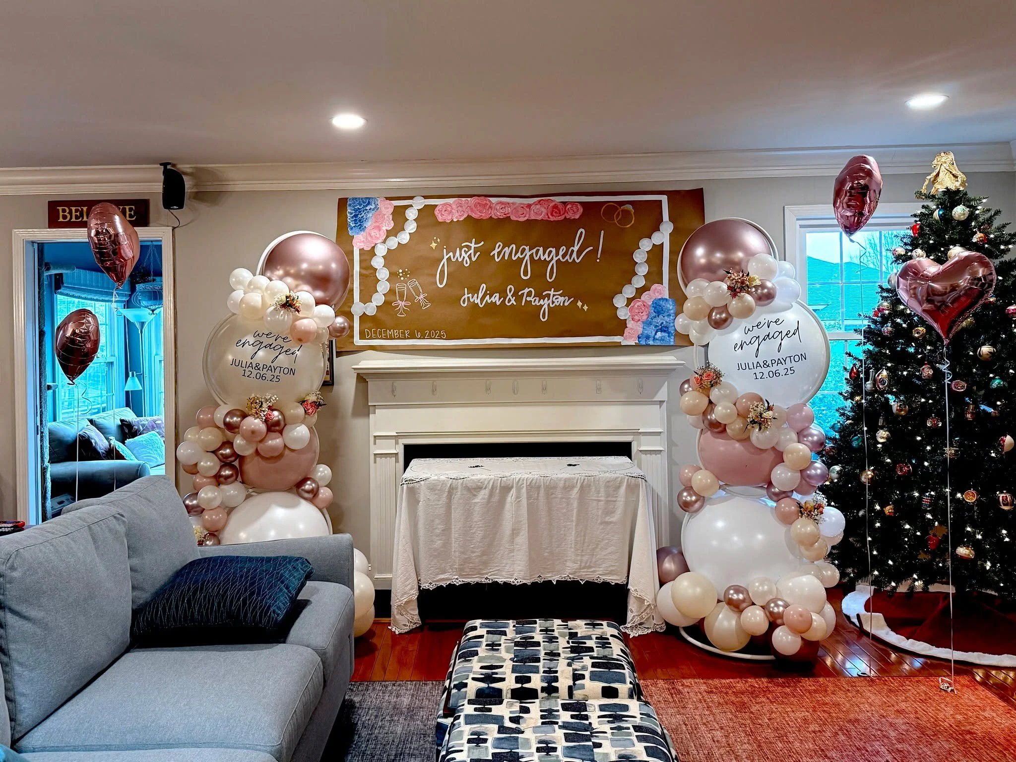 Decorations for Julia &amp; Payton&rsquo;s Engagement Party 💍✨ Beautiful d&eacute;cor set the scene for a night filled with love, celebration, and unforgettable moments as they begin their forever together. 💖🥂

Kristy's Balloon Decorations
Balloon