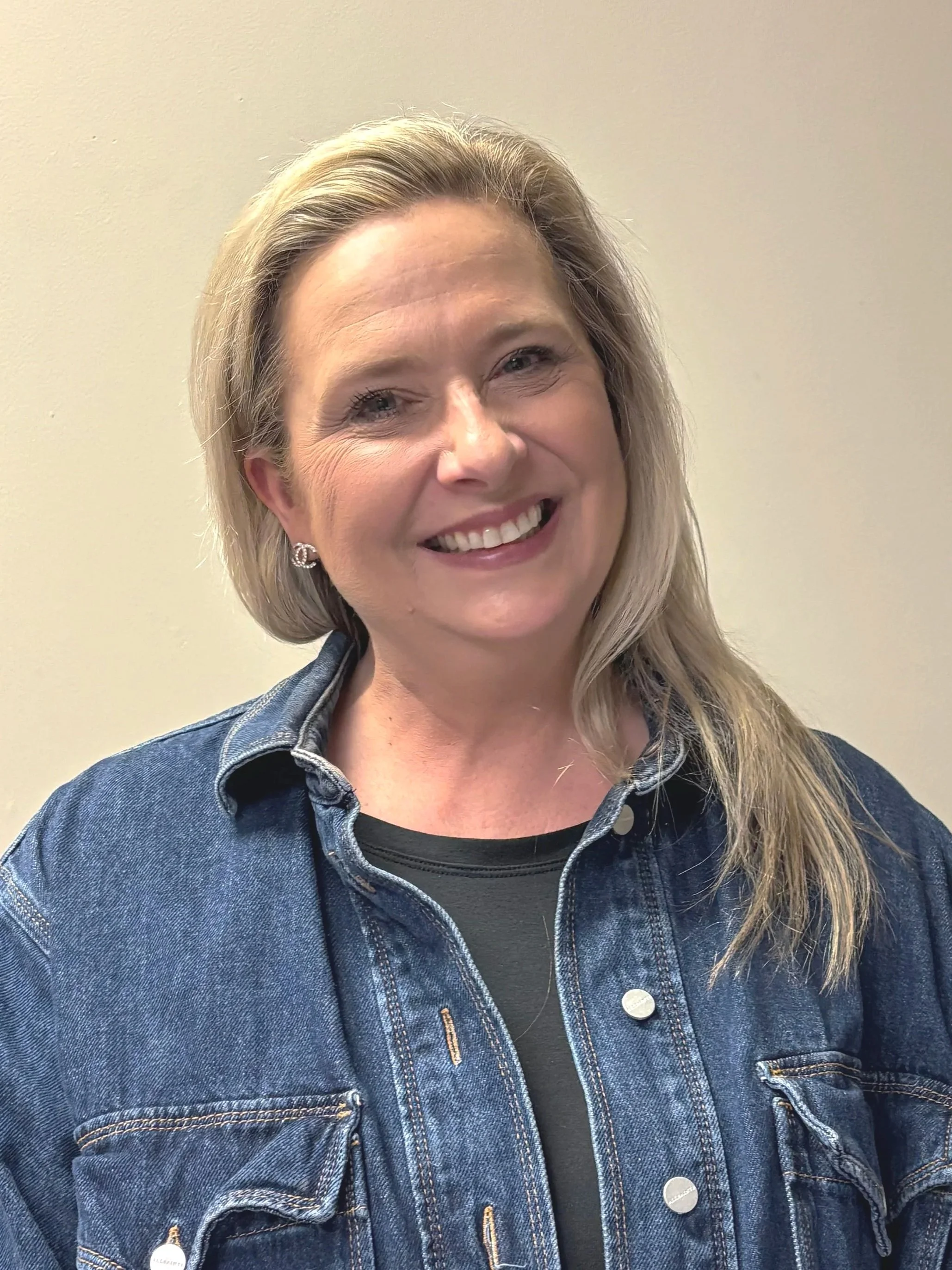 Kim Burkhalter Portrait