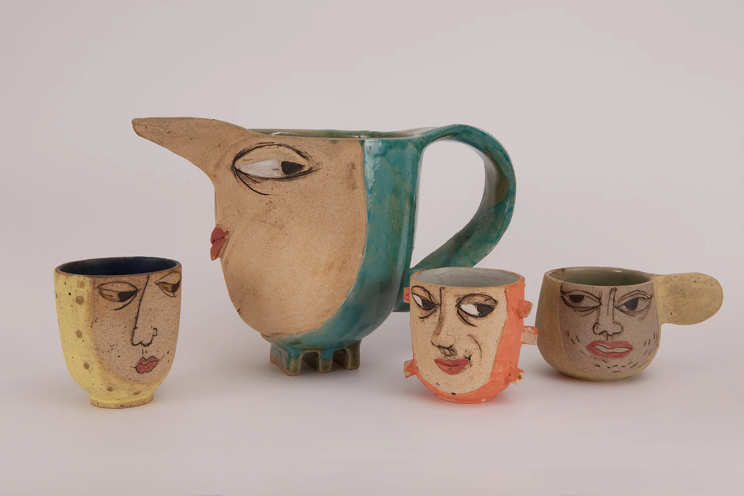 Mummy Jug & Her Cups