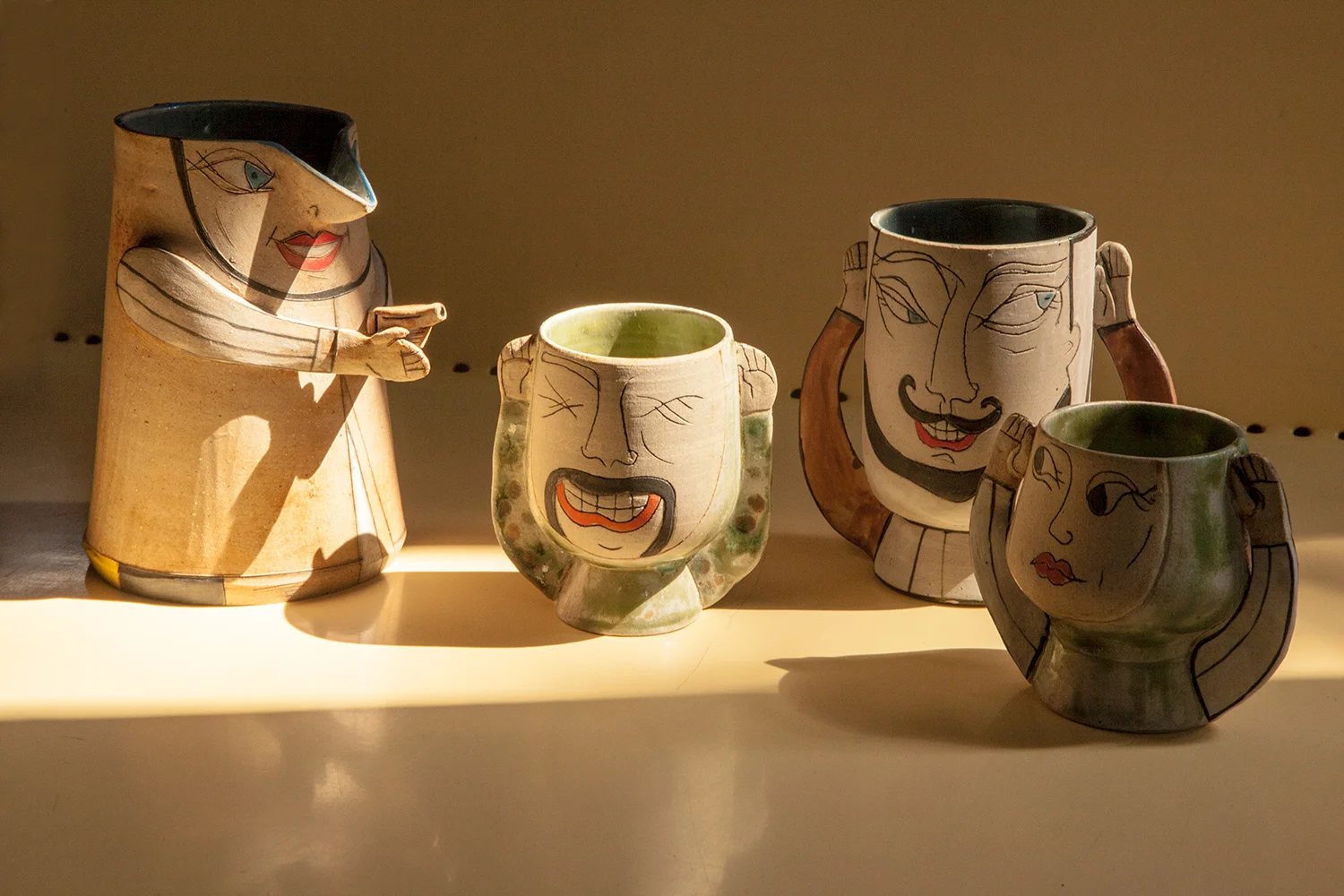 Inspector Jug & Robbers