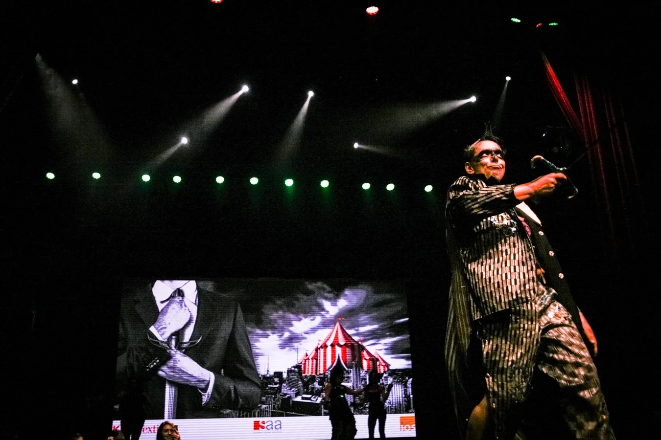 IIDA LA 2015-1058.jpg