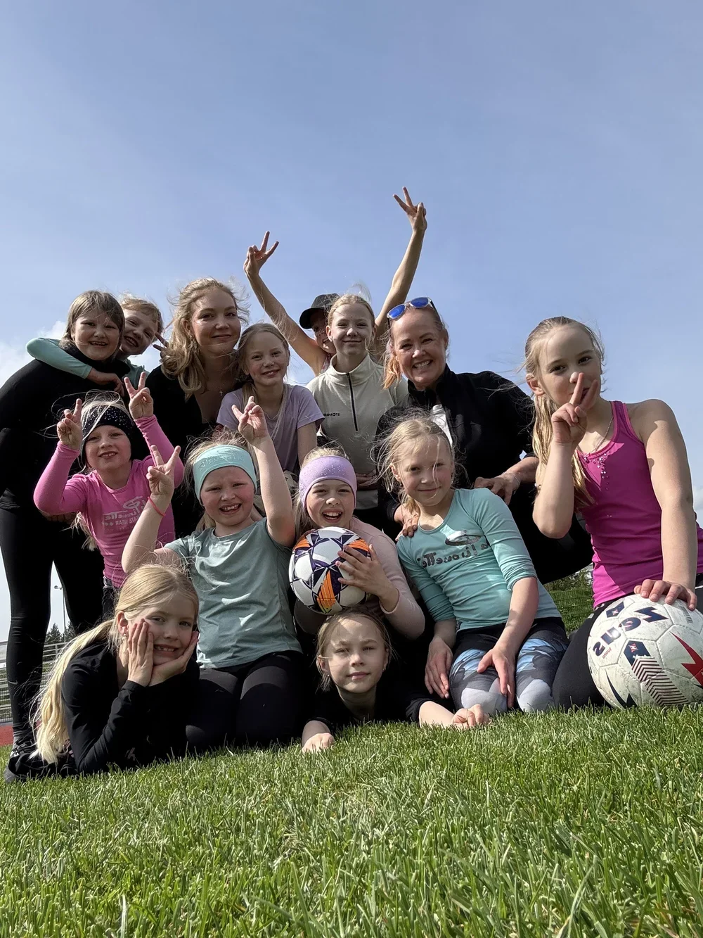 Midsummer Skating Festival