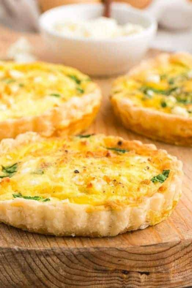 Air-Fryer-Spinach-Feta-Quiche-11-760x1140.png