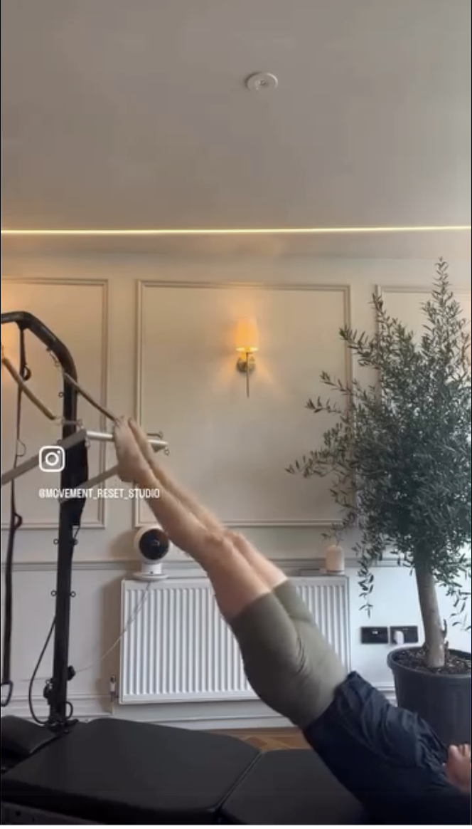 Tower – Advanced Parakeet

Advanced Parakeet exercise on the Pilates Tower demonstrating strength, spinal mobility and control during a one-to-one Pilates session at Movement Reset Studio in Bristol.