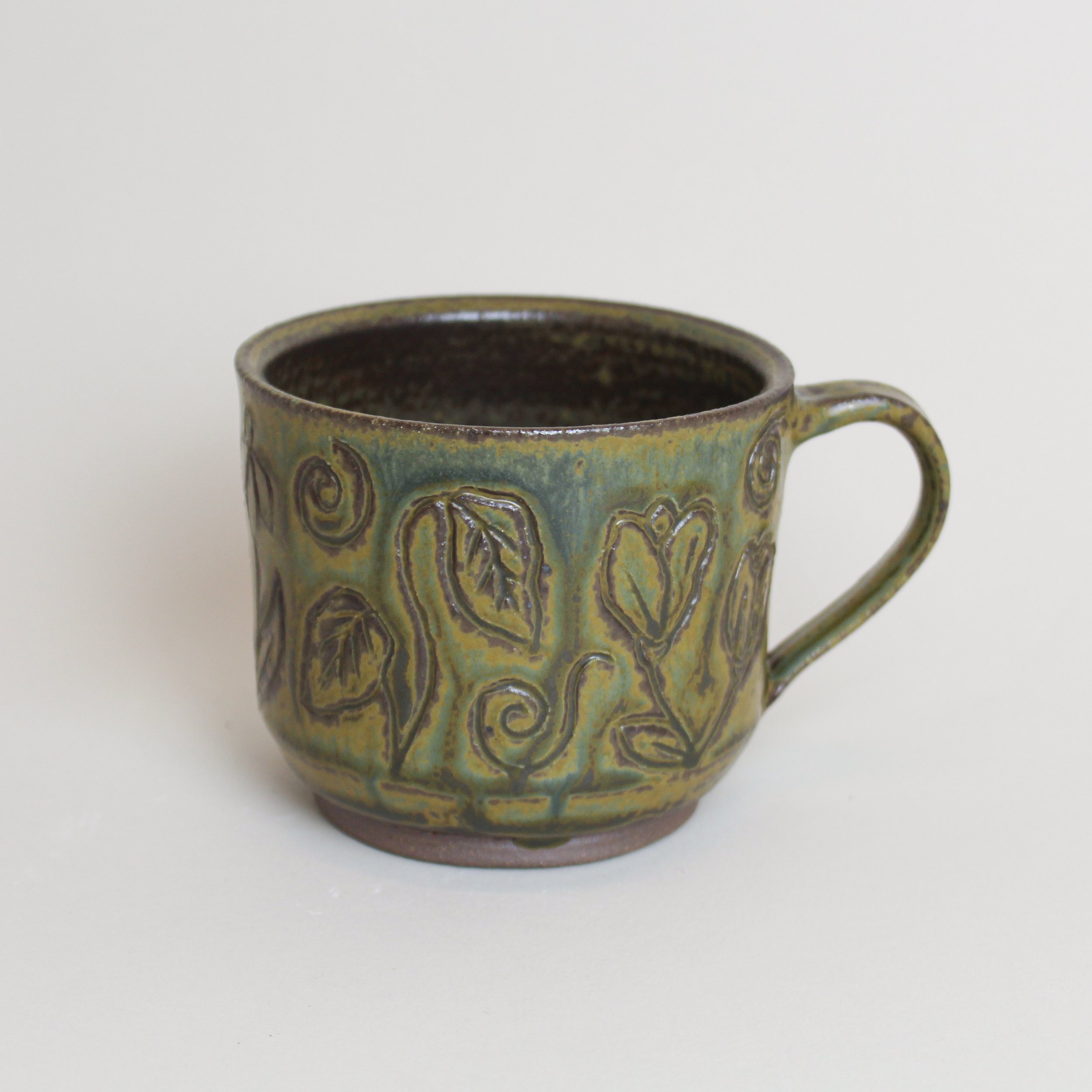 carvedflower_mug1.jpg