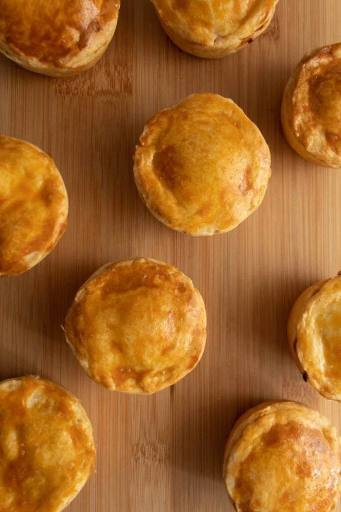 Mini Empadinha - Pack of 20 (PRE-BAKED & FROZEN)