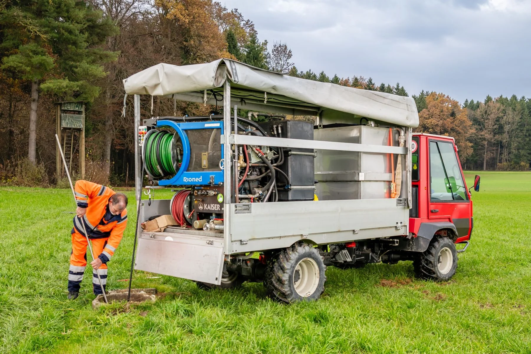 Kanalreinigung, Drainage reinigen, Wurzelentfernung, Sickerleitungen, Meteorleitungen