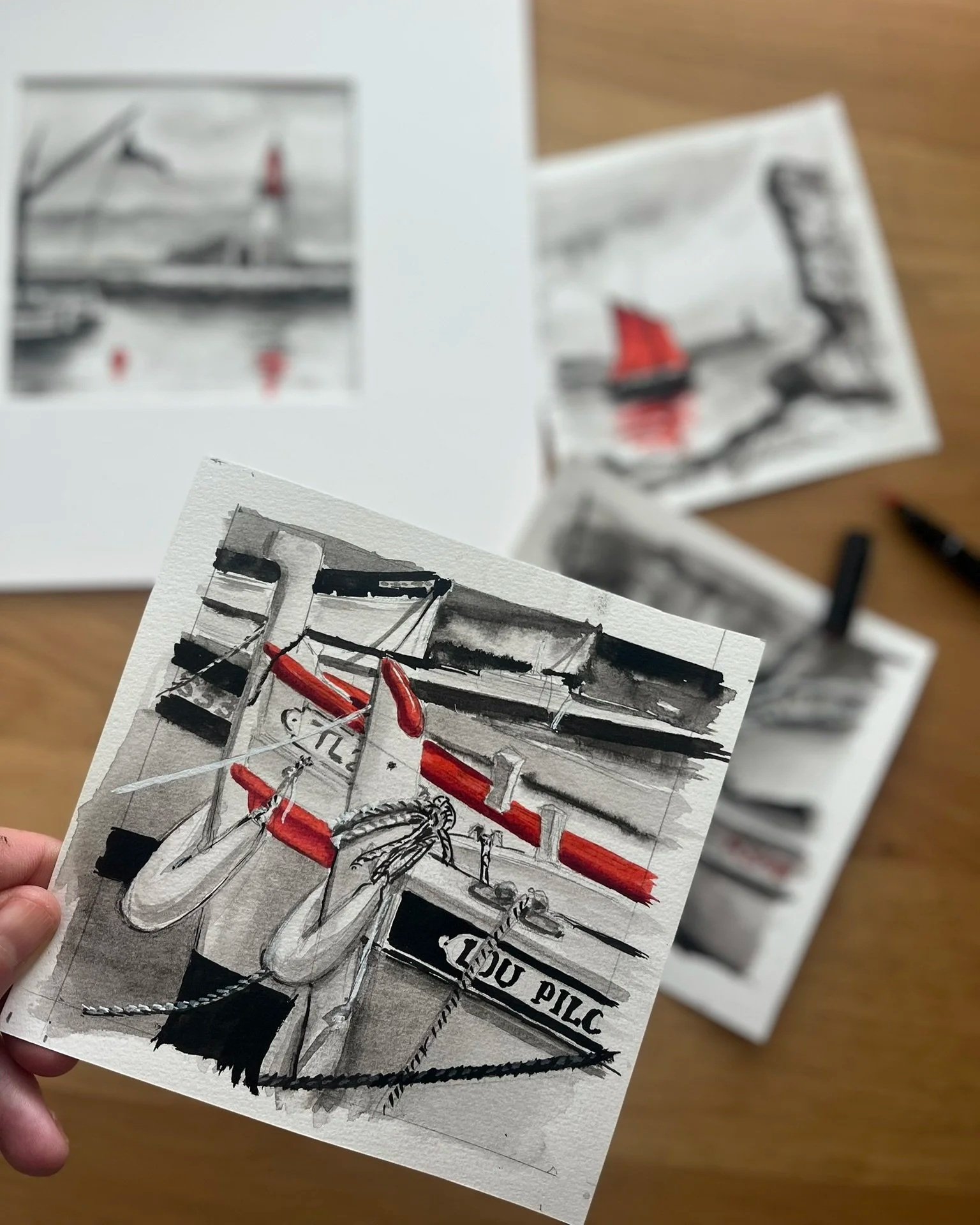 Square Sails in black&amp;red