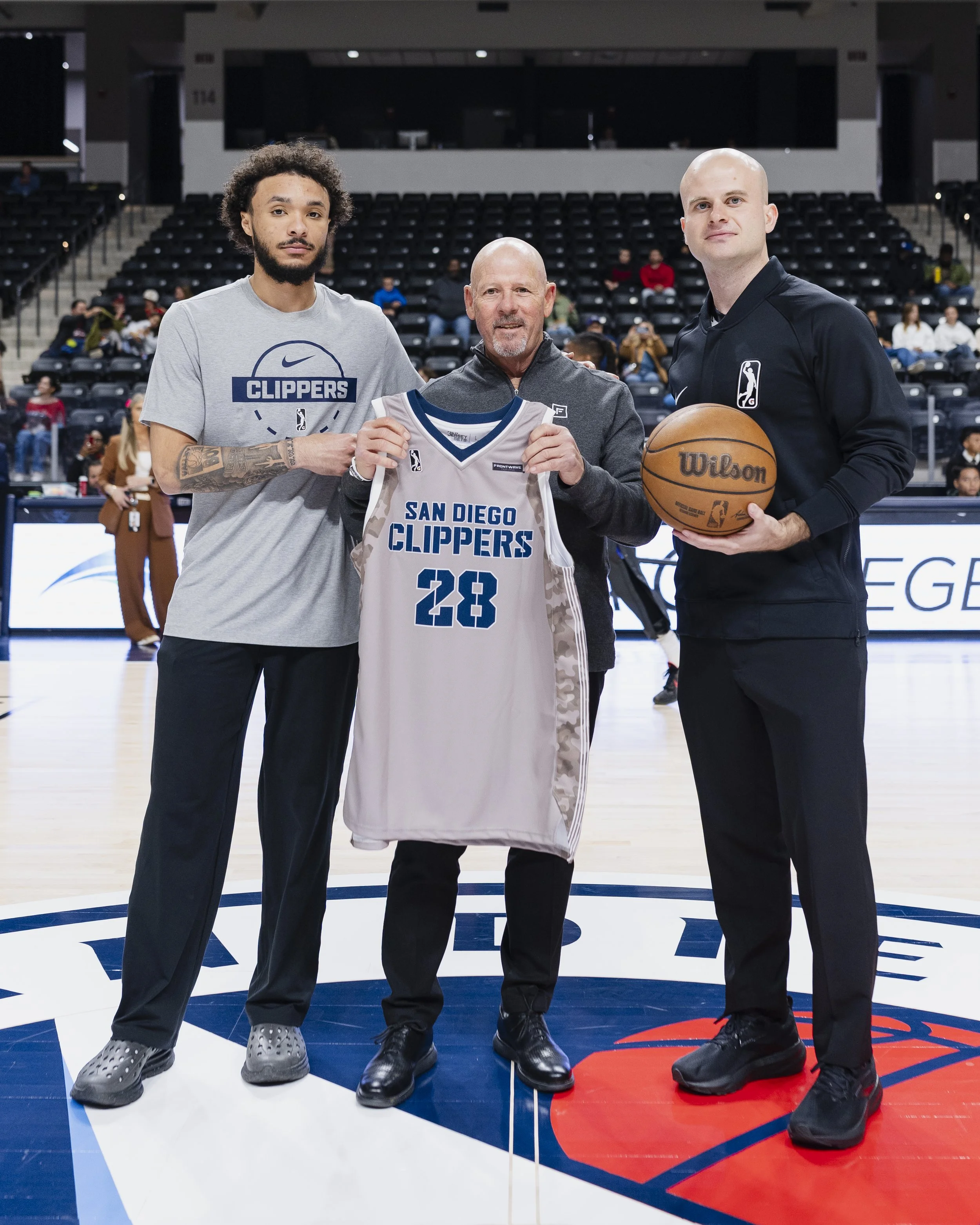 20251116_SanDiegoClippers_vsSaltLakeCity_057(1).jpg