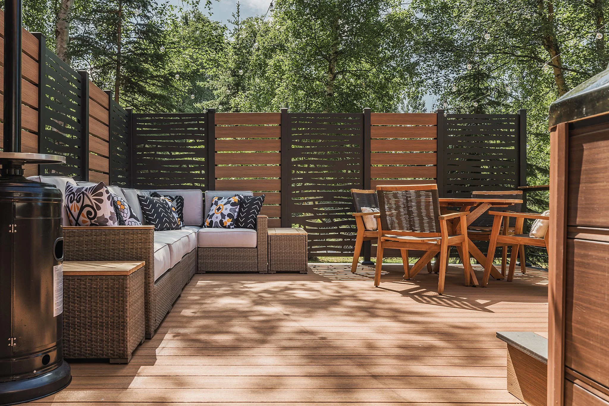 Privacy Walls That Elevate Your Deck: Why Hideaway Screens Stand Out
