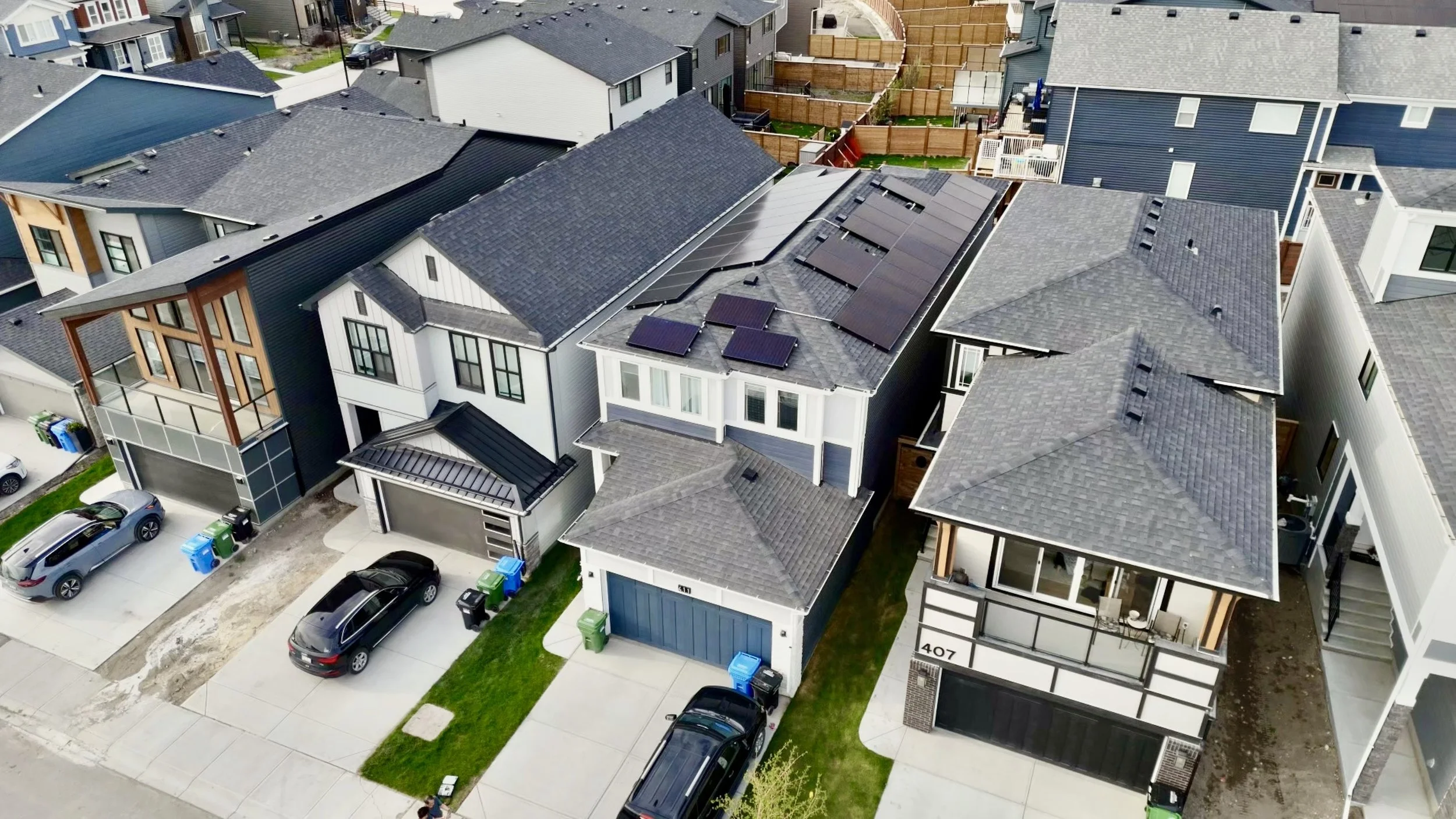 The Best Time of Year to Install Solar Panels in Alberta