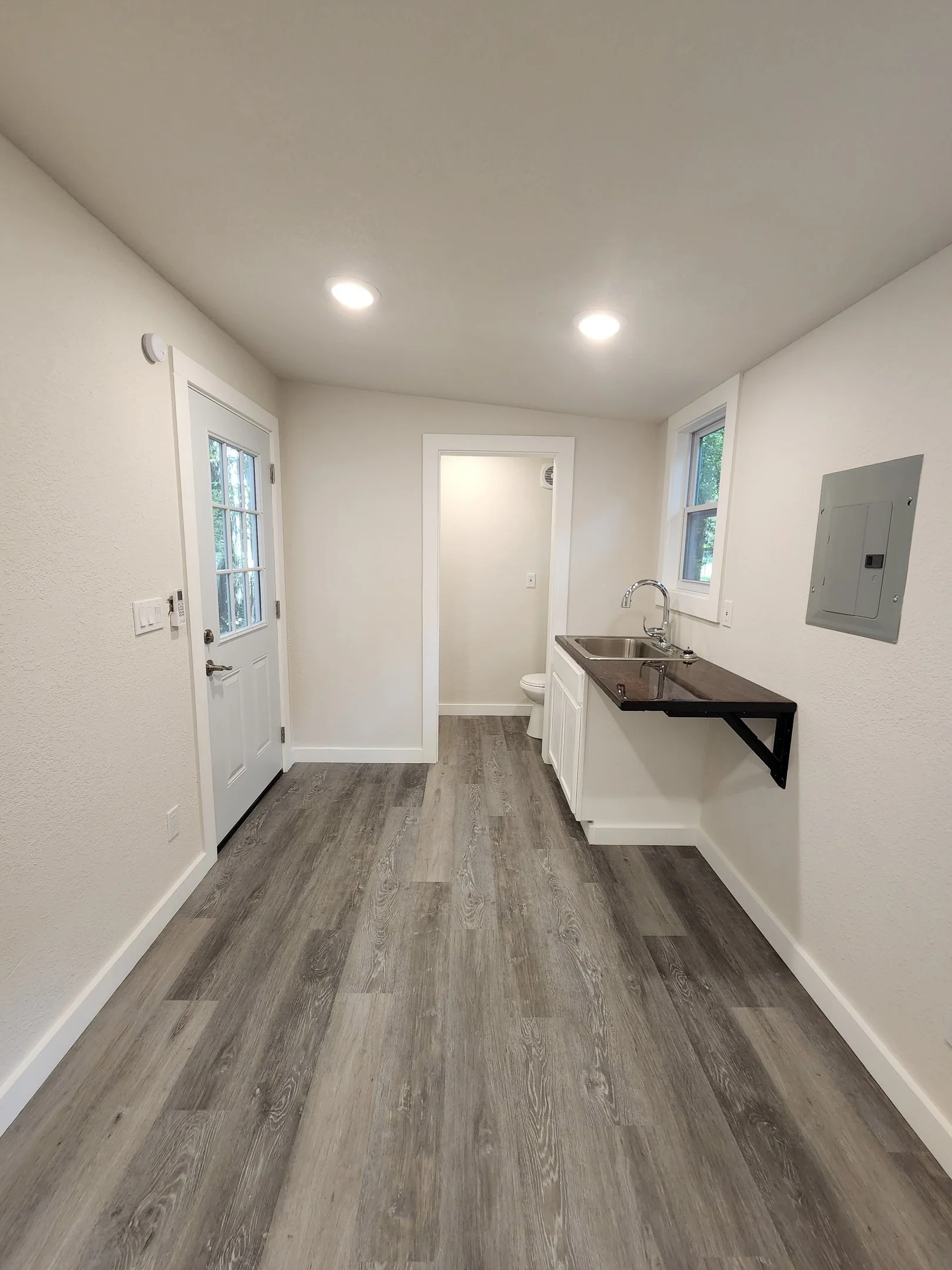 One Story w/ No Loft