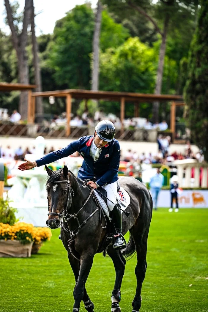 A_Whiteway_ChaccoVolo_CSIORome_PiazzadiSiena_RolexSeries_MFroment_Business_Showjumping.JPG