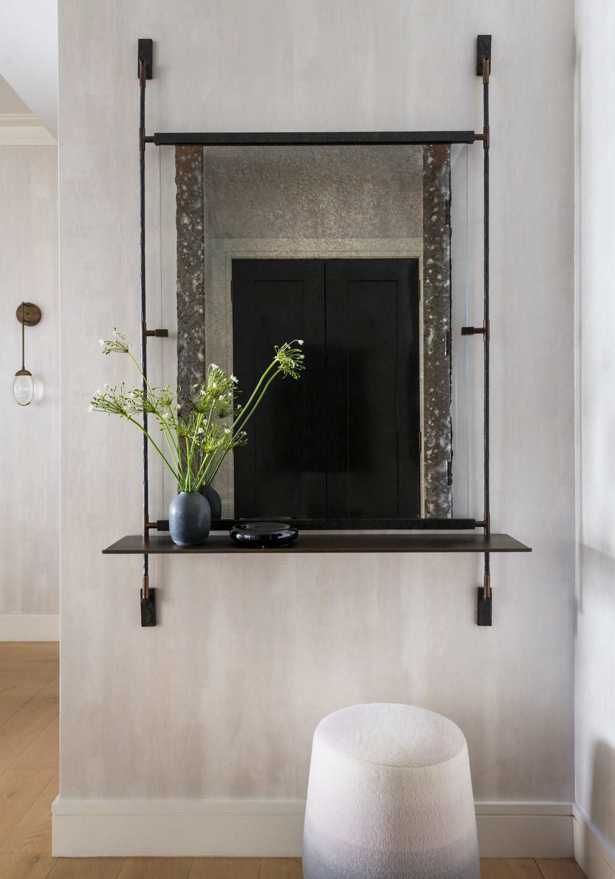  Abyss Pearl  • SKU 15-0195 • Layers of hand-applied plaster encapsulating micaceous and metallic resins. This lustrous paper is reminiscent of the glowing interior of an abalone shell.