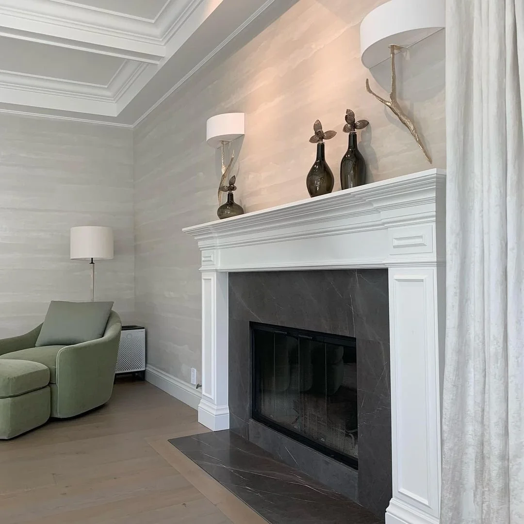  Fold Créme  • SKU 14-0152 • Broad layered clouds of softly intermingling tones and iridescence dance around the room with this continuous horizontal stripe.